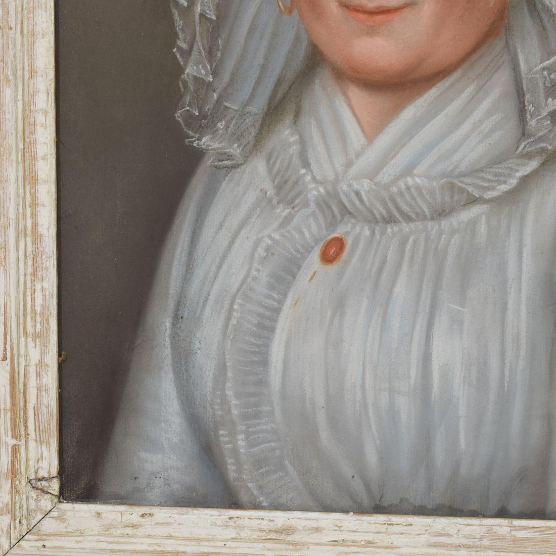 18th Century French Pastel Portrait of a Young Woman For Sale 3