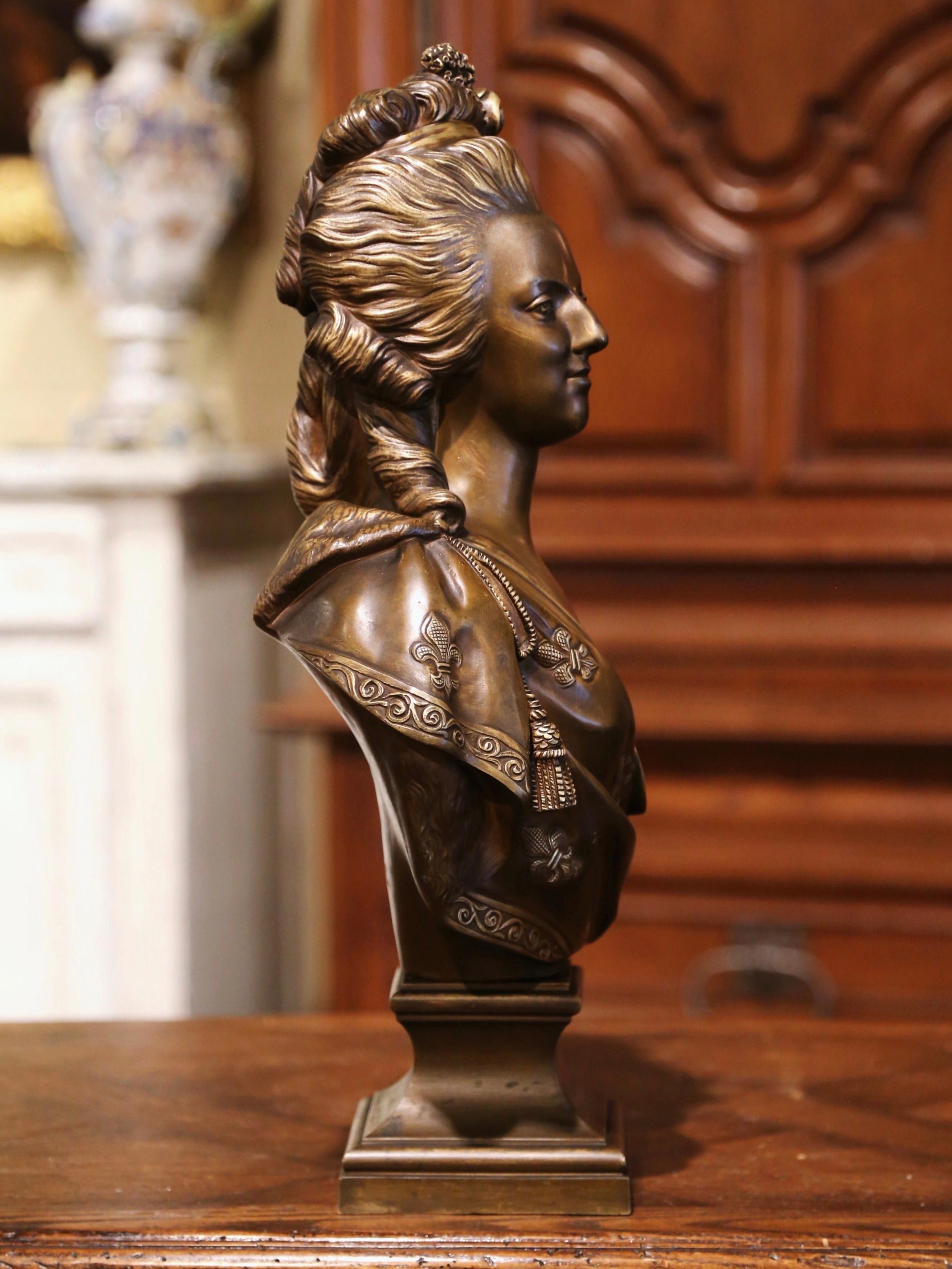 18th Century French Patinated Bronze Marie Antoinette Bust Signed F. Lecomte In Excellent Condition For Sale In Dallas, TX