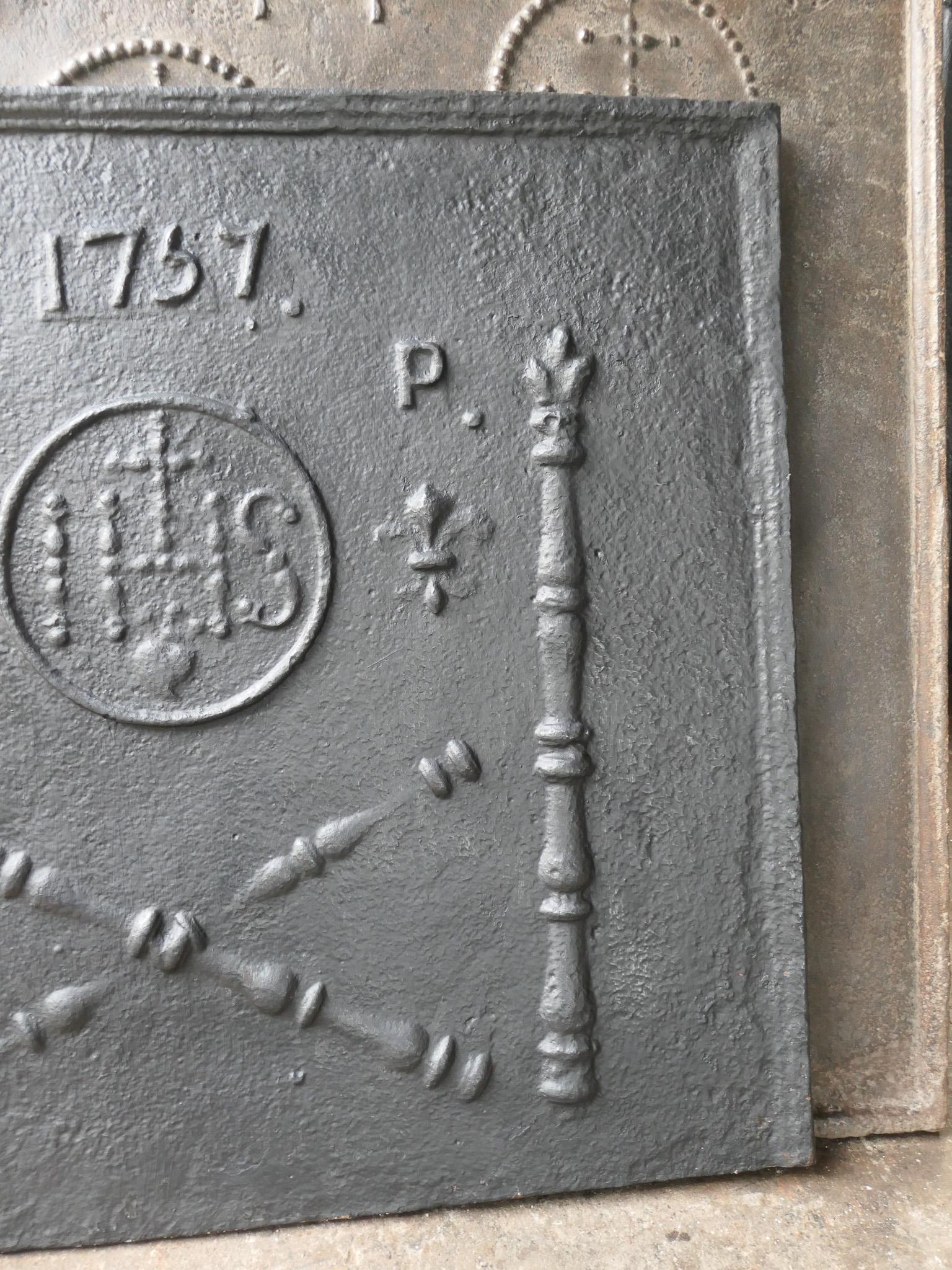 18th Century French 'Pillars with Medieval IHS Monograms' Fireback / Backsplash For Sale 4