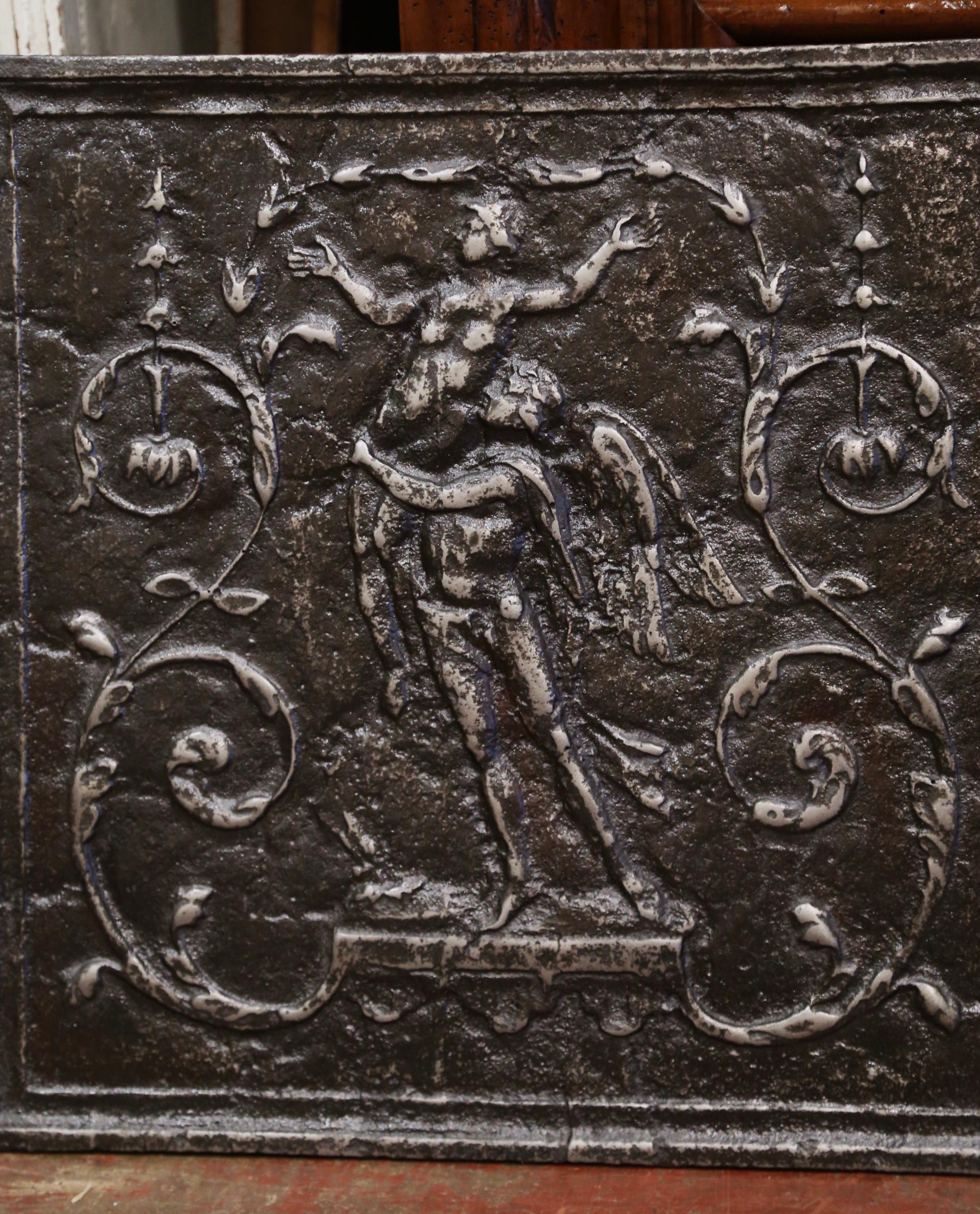 18th Century French Polished Iron Fireback with Allegoric Scene For Sale 1