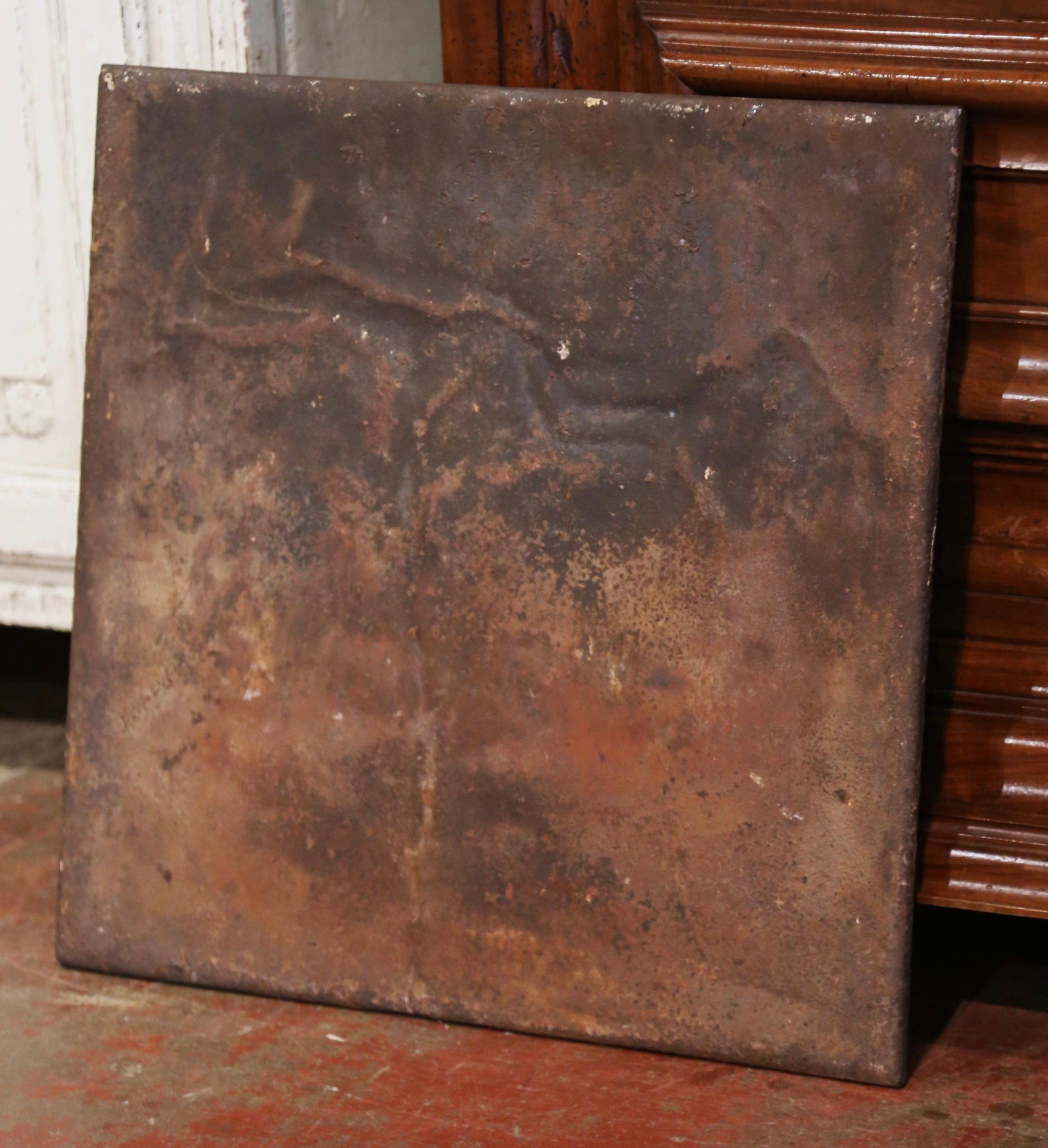 18th Century French Polished Iron Fireback with Allegoric Scene For Sale 3