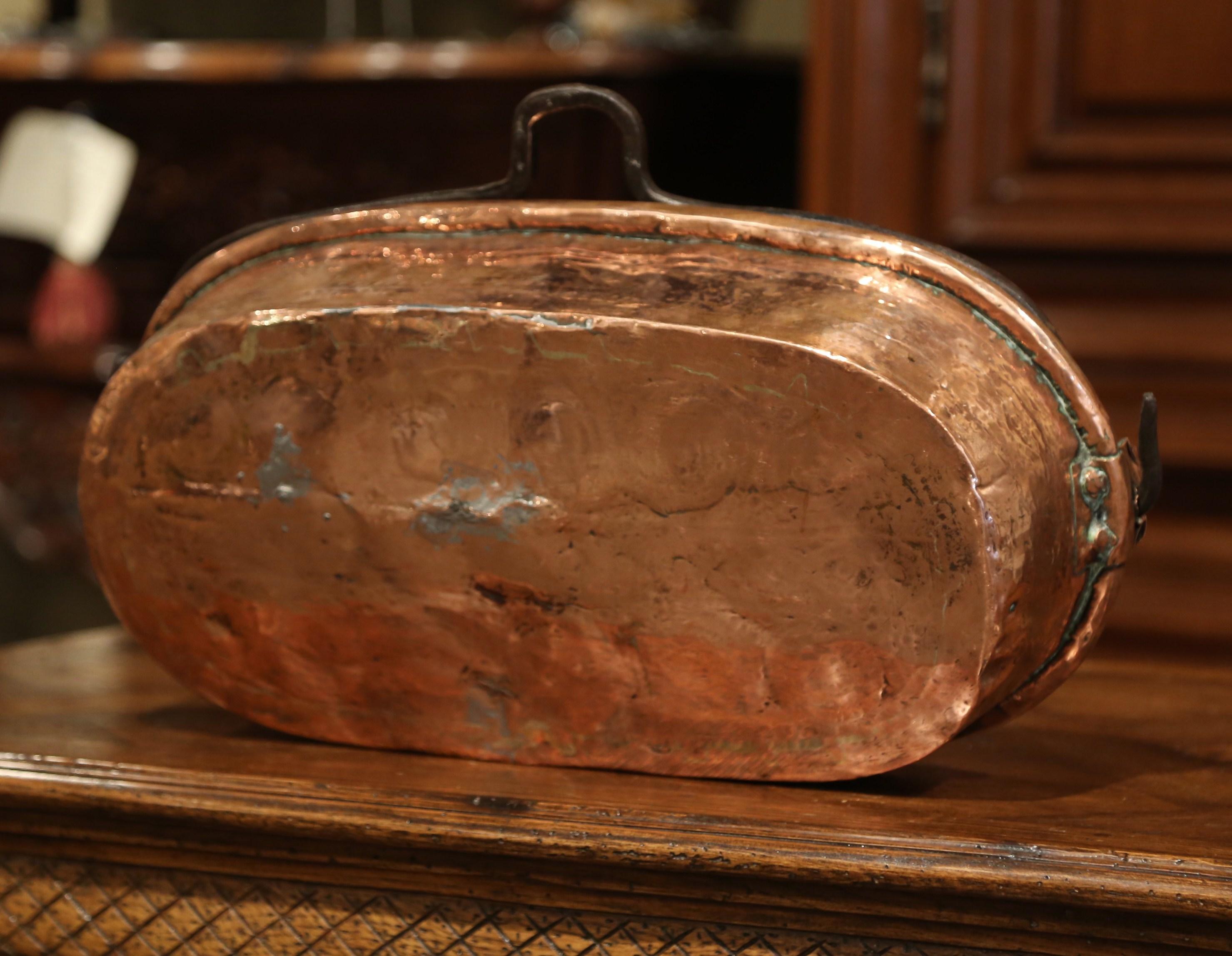 18th Century French Polished Oval Copper and Iron Poissonniere Fish Kettle 3