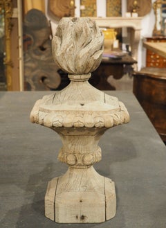 18th Century French Pot Feu Finial in Carved Oak