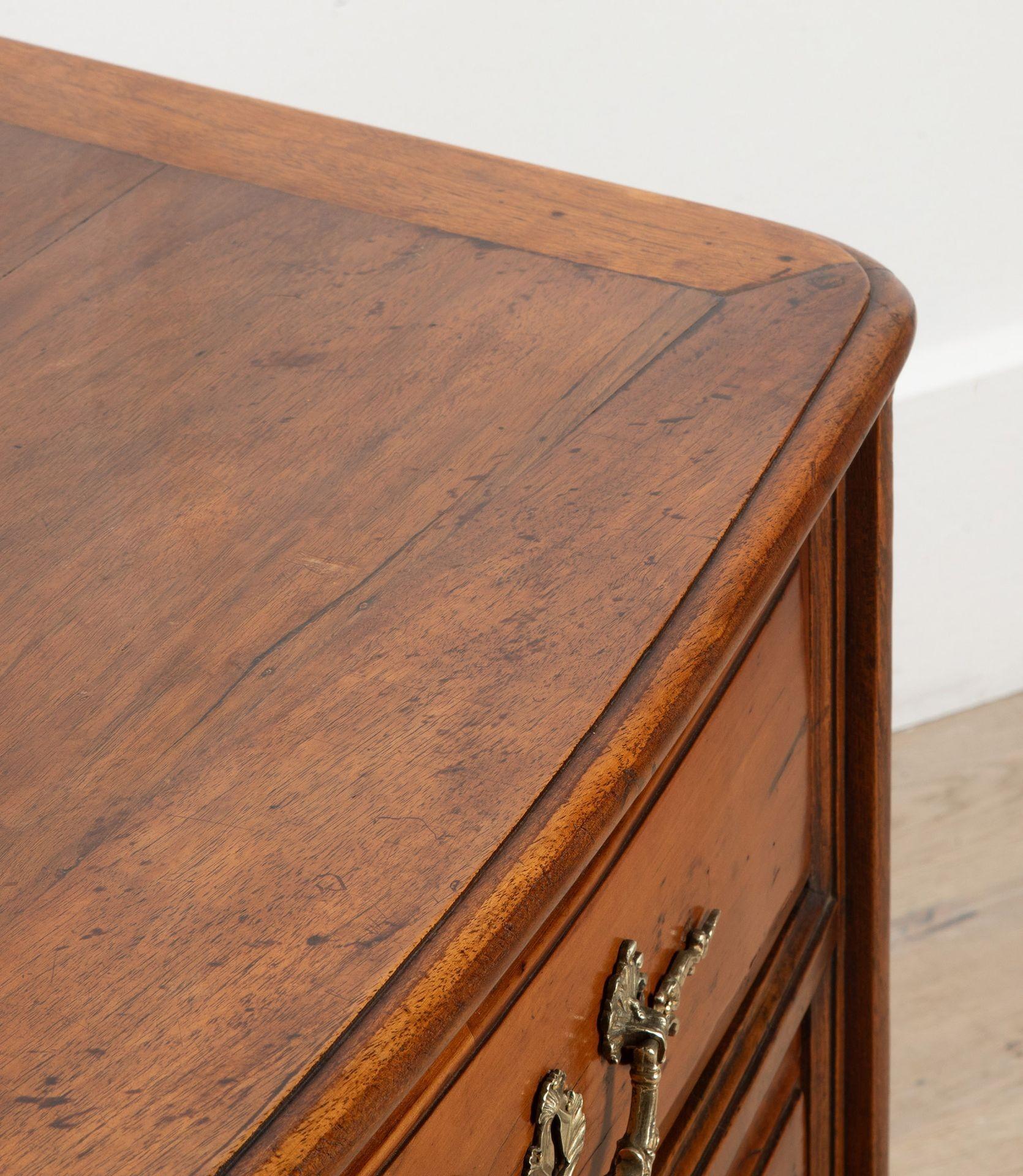 18th Century French Provençal Bow Front Commode For Sale 8