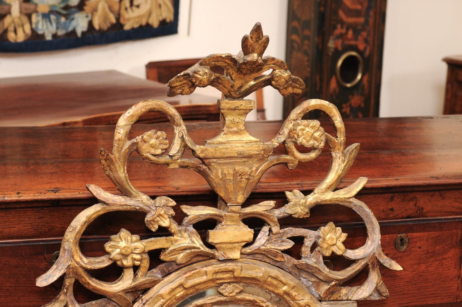 Specchio in legno dorato provenzale francese del XVIII secolo, 1780 ca. in vendita 4