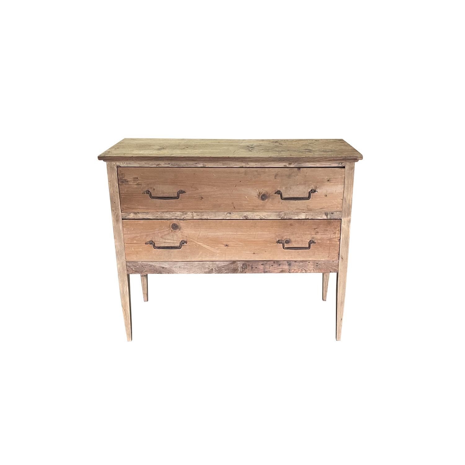 Provincial français Commode provençale française du 18ème siècle - Commode simple et ancienne en vente