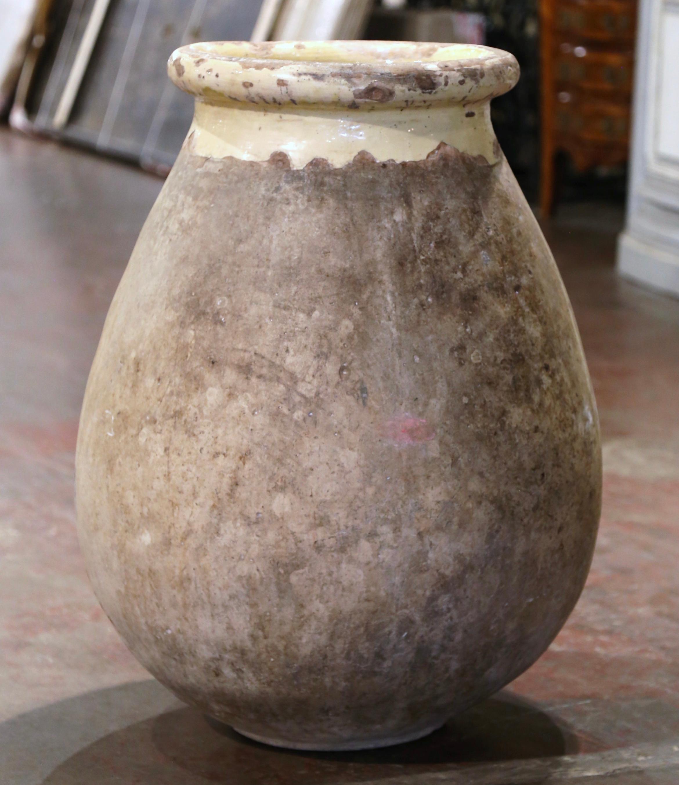 18th Century French Provencal Terracotta Olive Oil Jar from Biot  In Excellent Condition In Dallas, TX