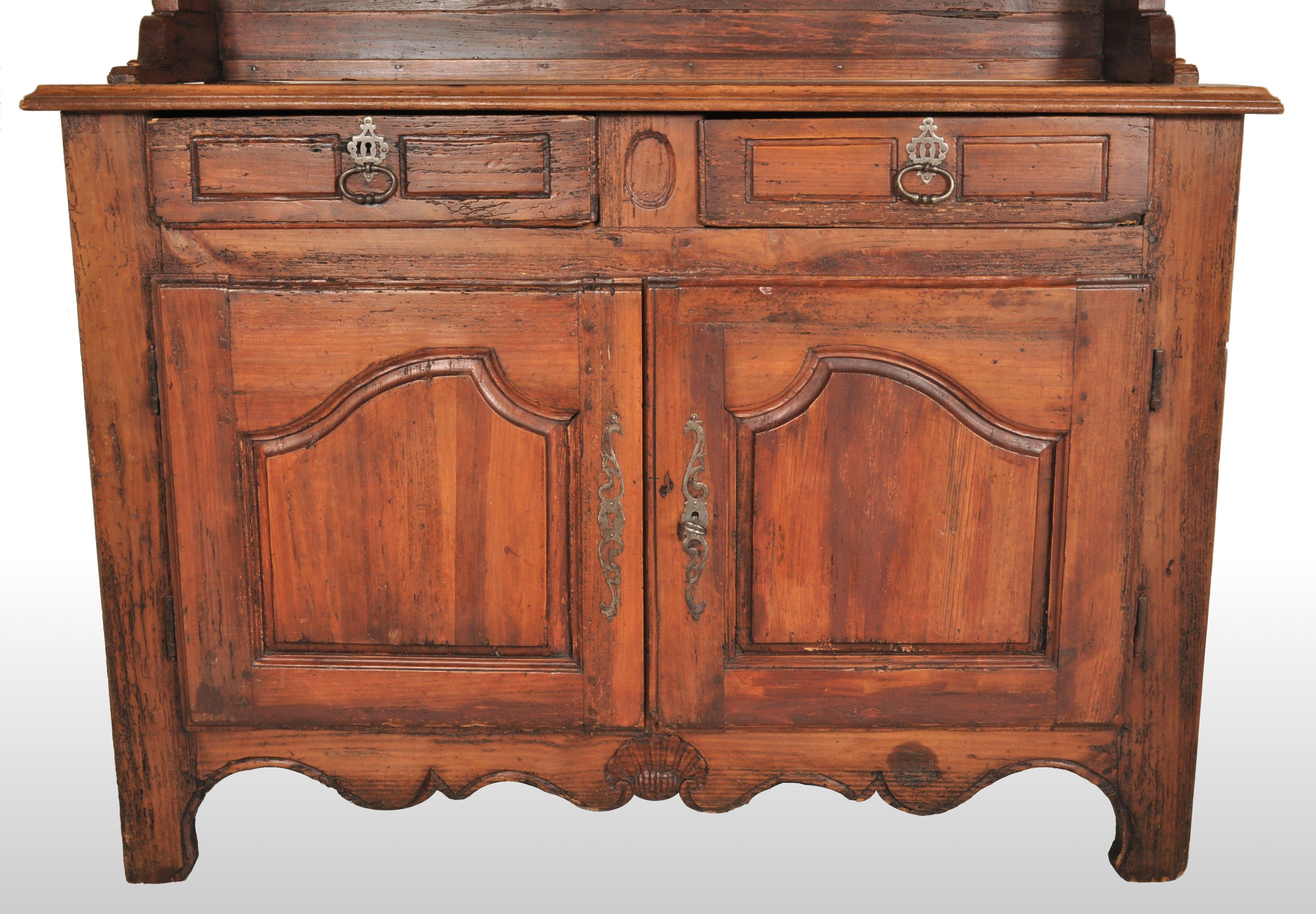 18th Century French Provincial Dresser / Buffet / Sideboard/ Vaisselier In Good Condition In Portland, OR