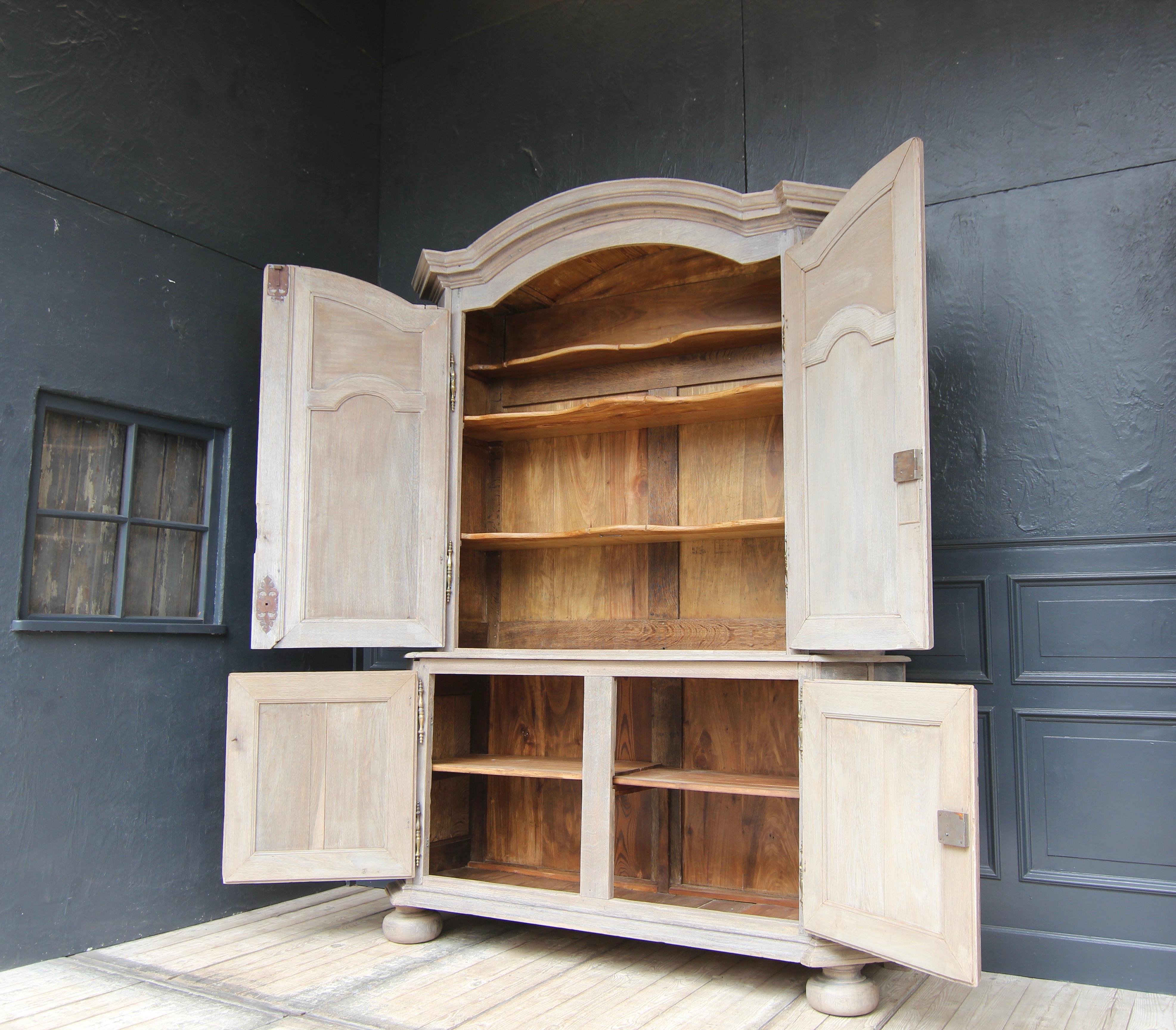 18th Century French Provincial Louis XIV Buffet à deux corps Cabinet 12