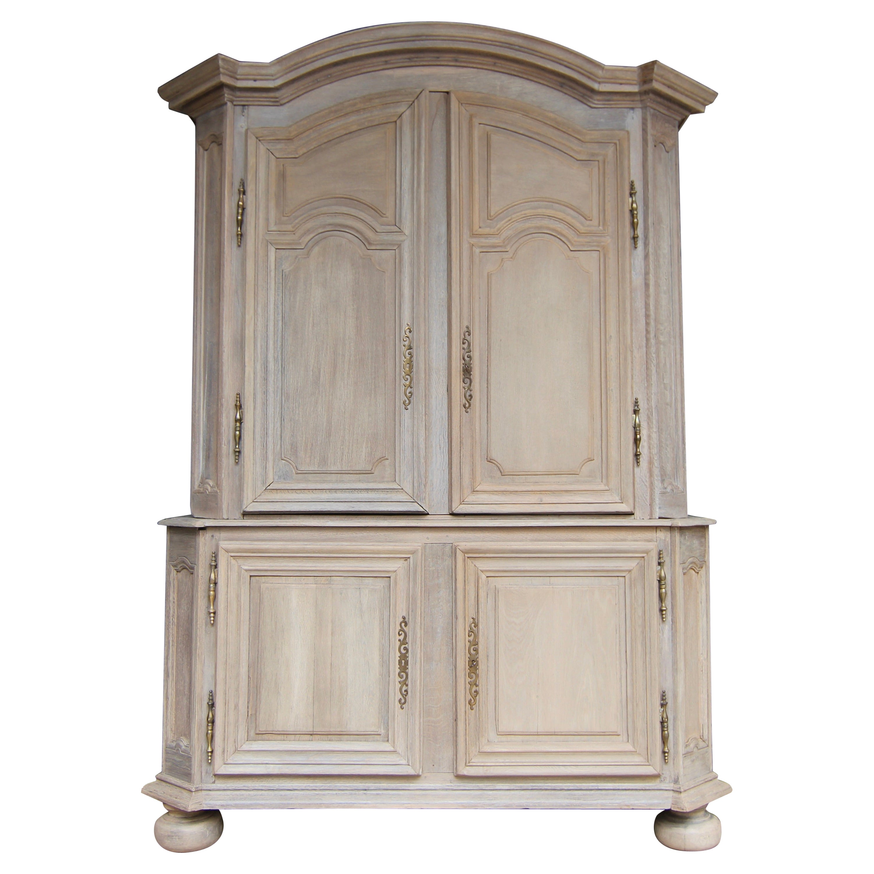 18th Century French Provincial Louis XIV Buffet à deux corps Cabinet