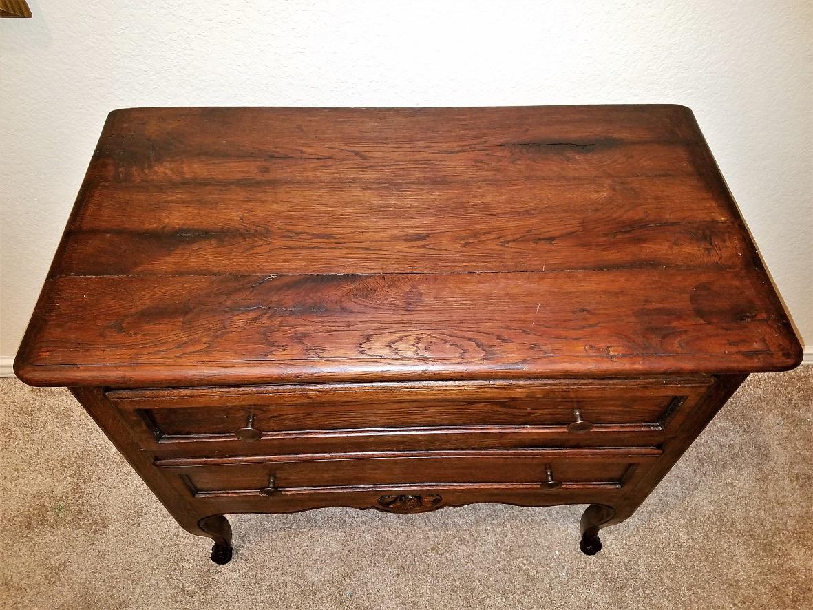 18th Century French Provincial Oak Commode 4