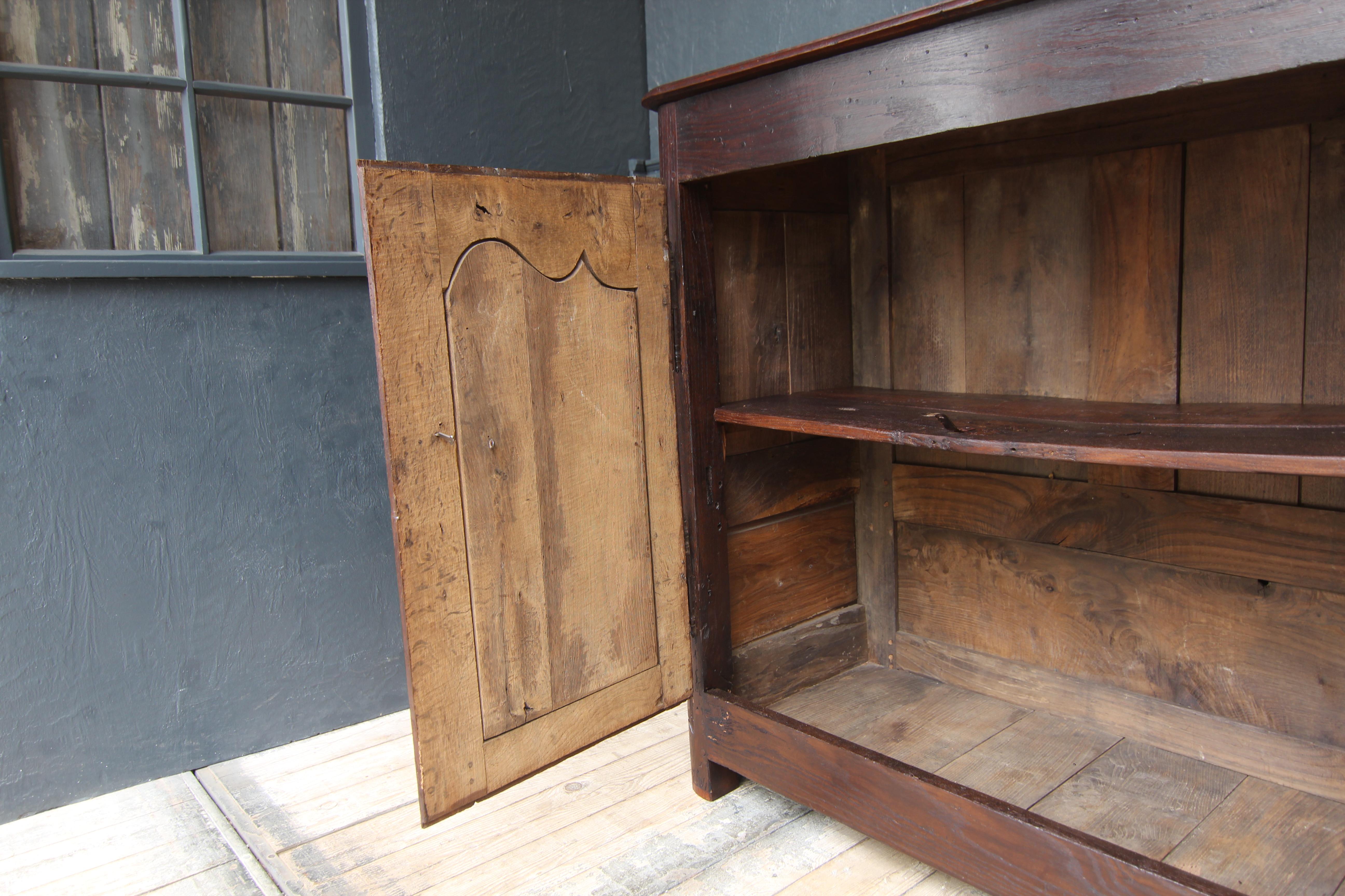 18th Century French Provincial Oak Cupboard or Cabinet For Sale 9
