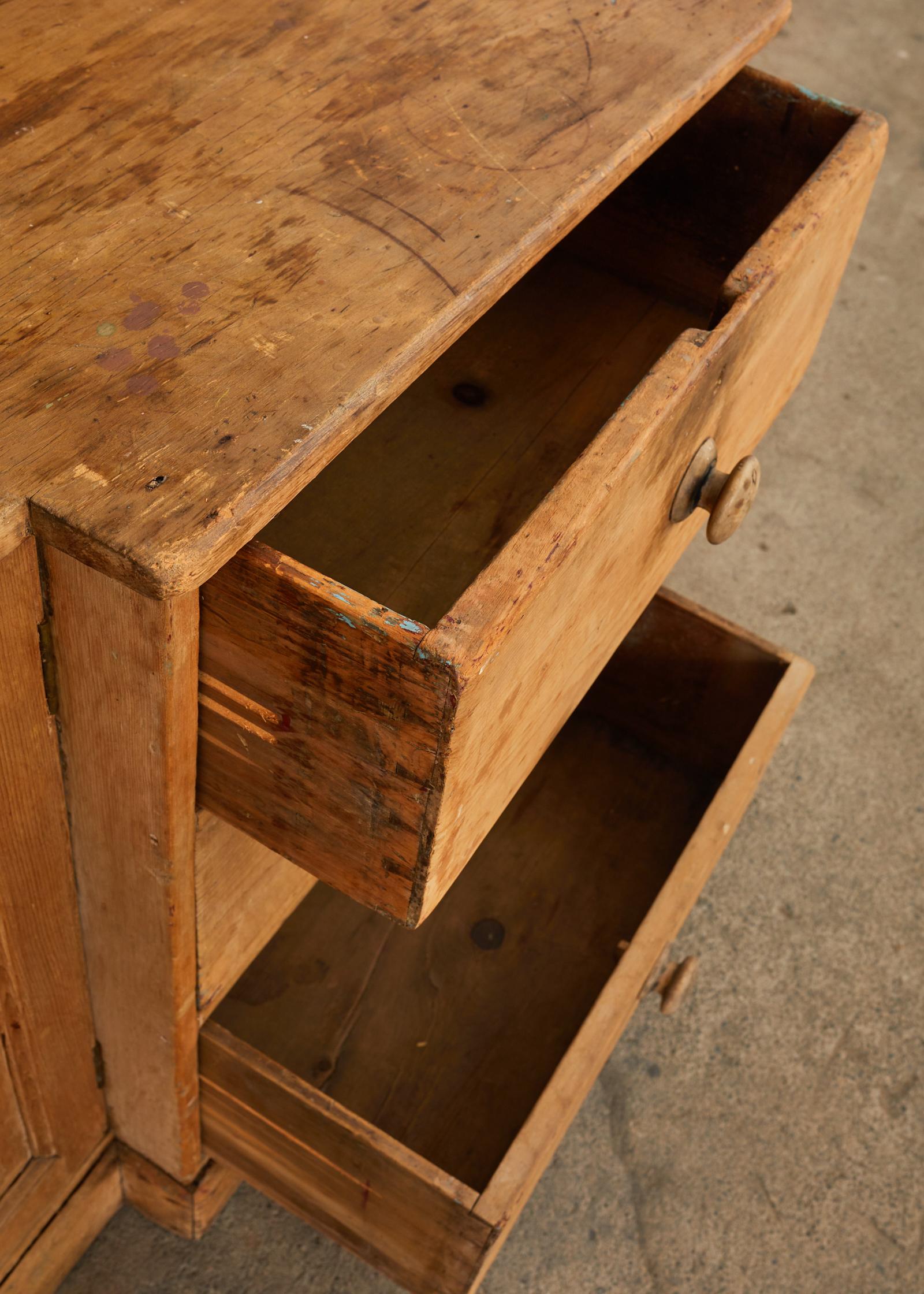 18th Century French Provincial Pine Farmhouse Dresser with Cupboard For Sale 11