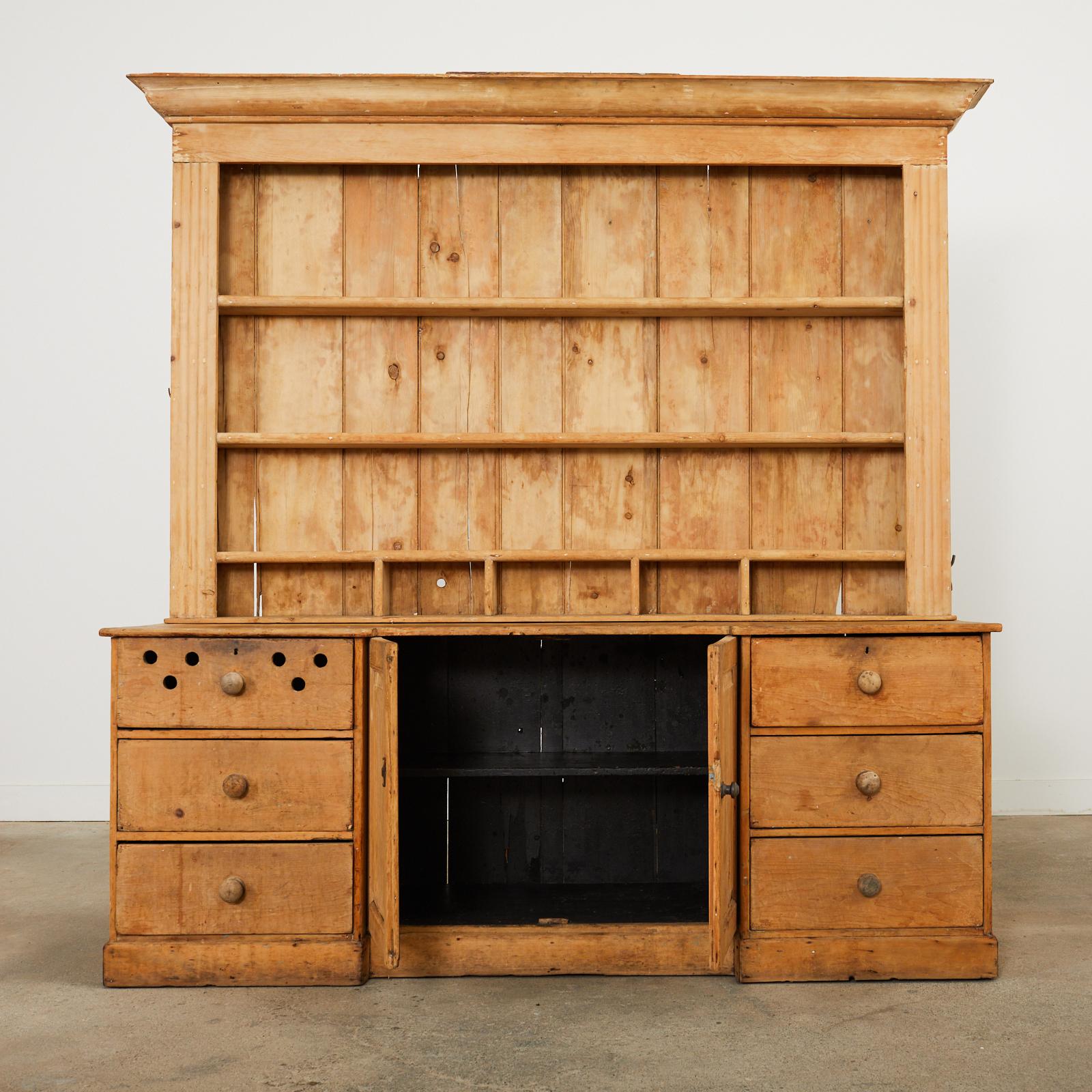 18th Century French Provincial Pine Farmhouse Dresser In Distressed Condition For Sale In Rio Vista, CA