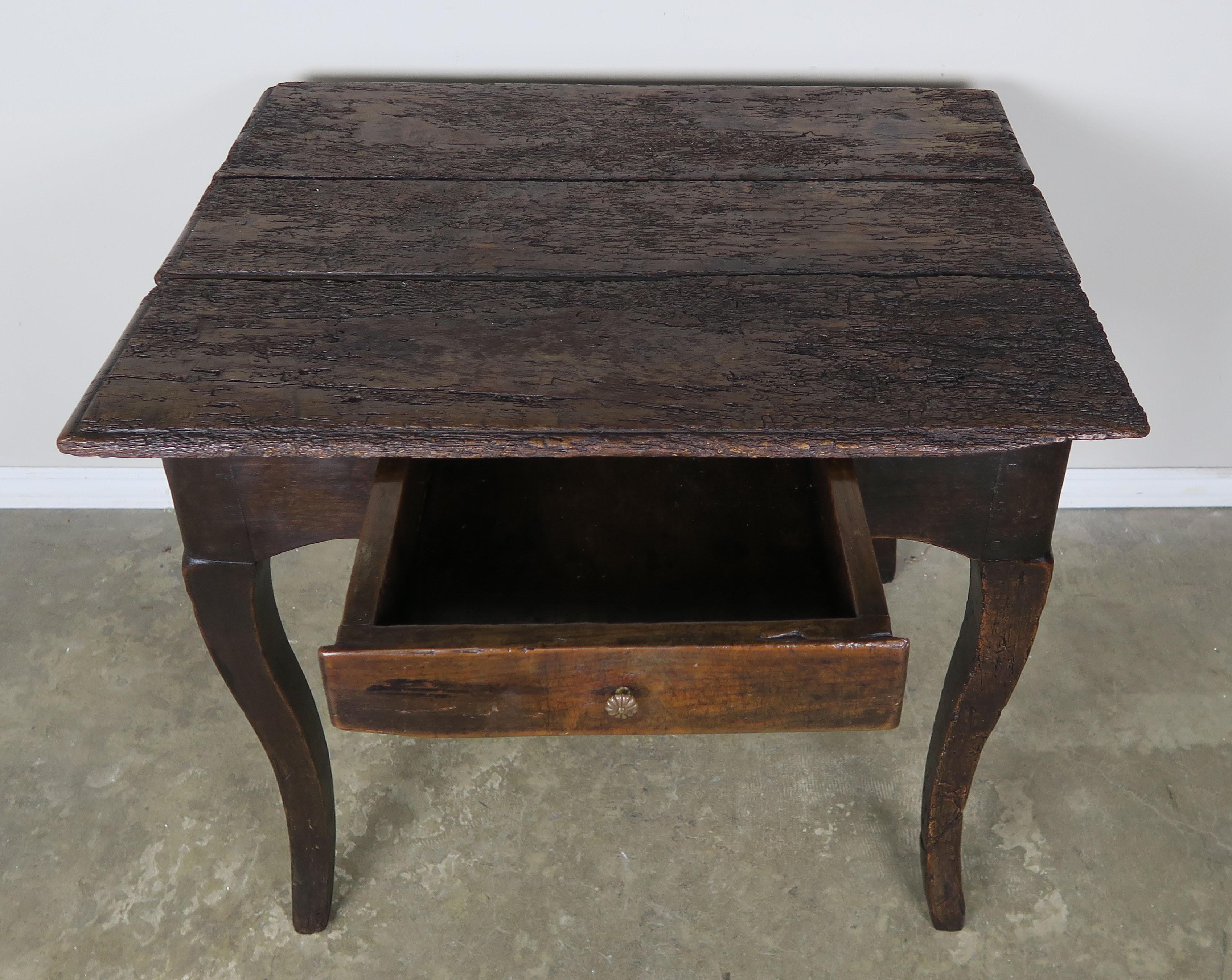 18th Century French Provincial Style Table with Drawer In Distressed Condition In Los Angeles, CA