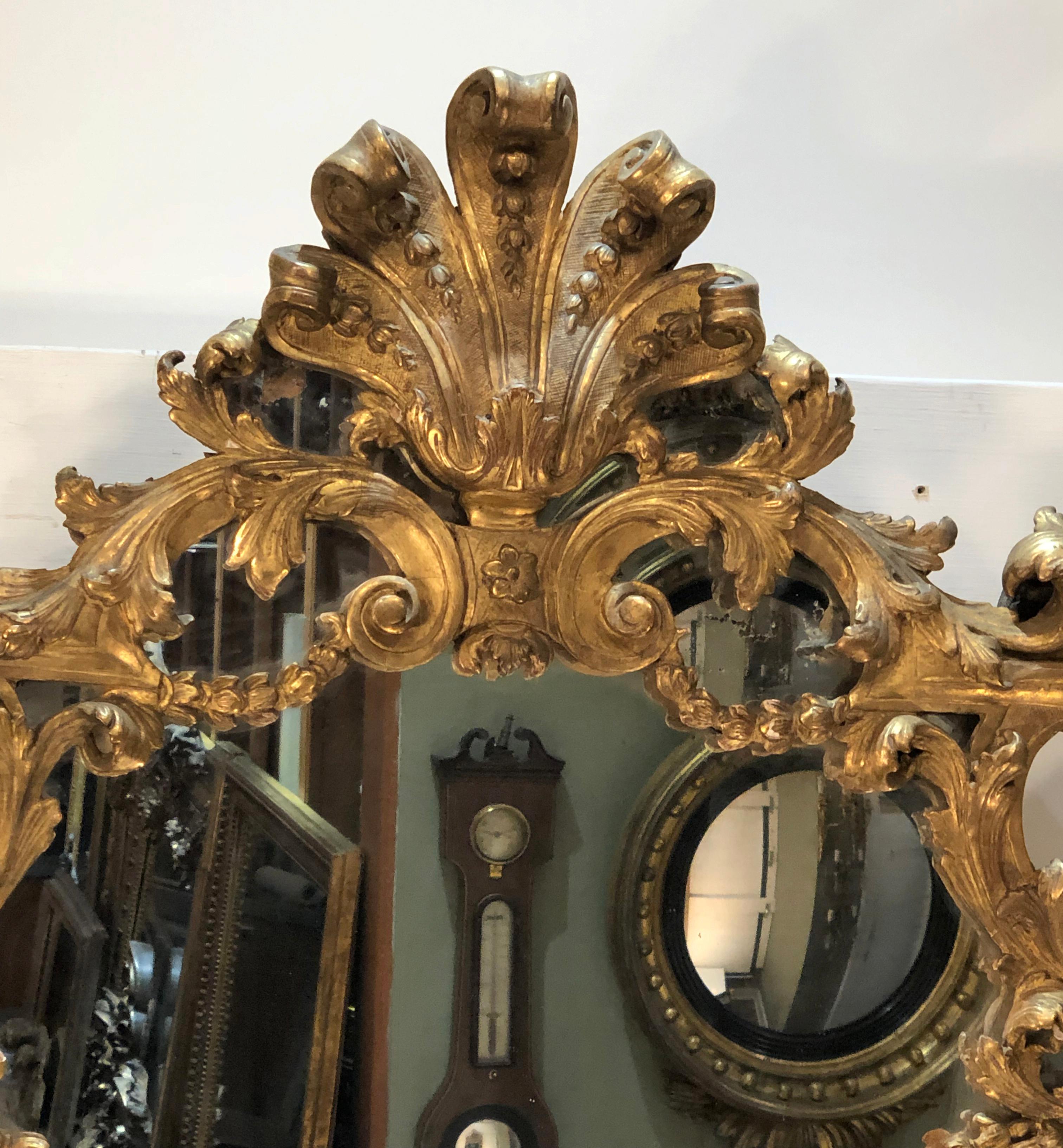 18th Century French Régence Carved Giltwood Mirror 1