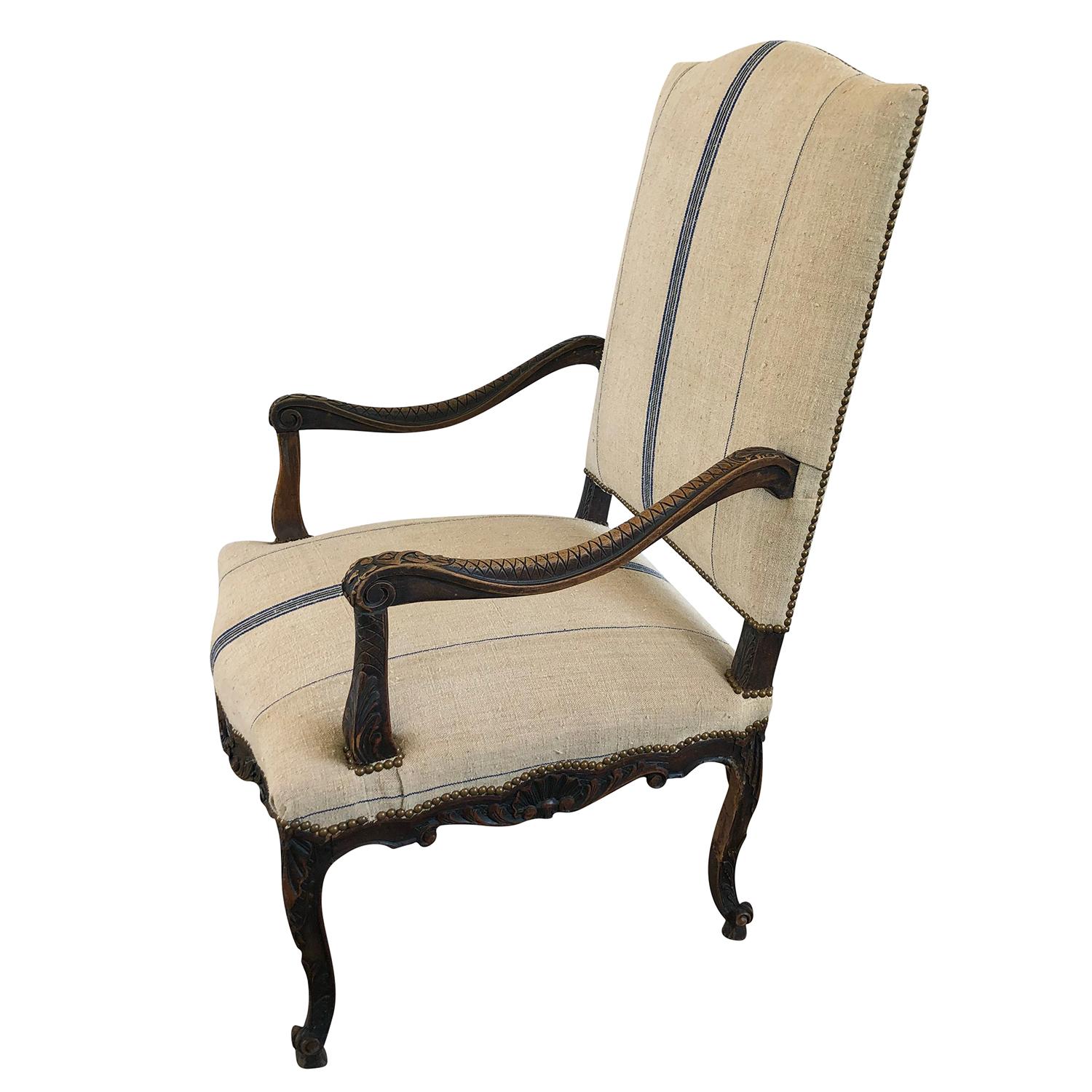 18th Century Régence Fauteuil, Antique French Beechwood, Brass Armchair In Good Condition In West Palm Beach, FL