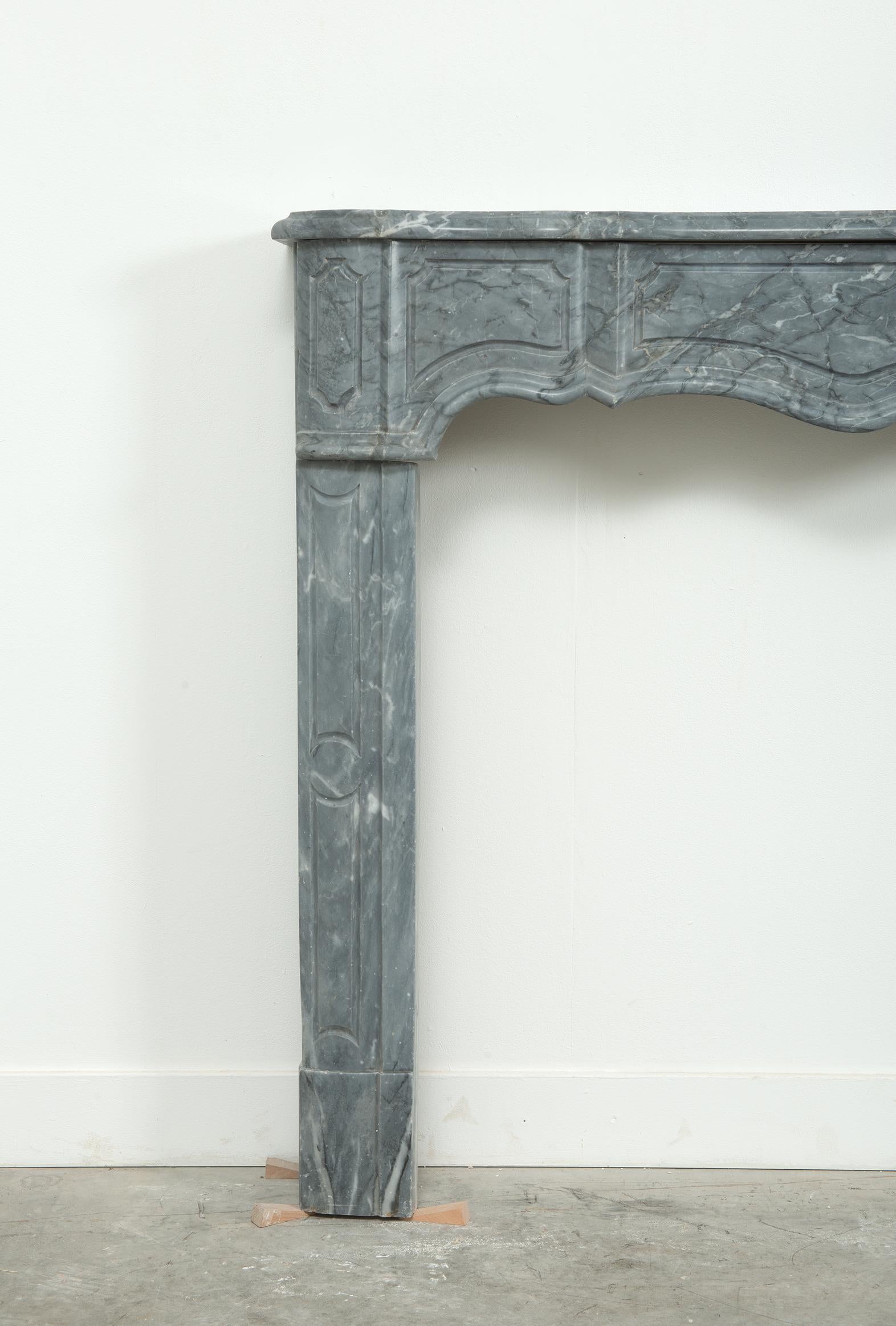 Regency 18th Century French Régence Fireplace Mantel in Grey Bardiglio Marble For Sale