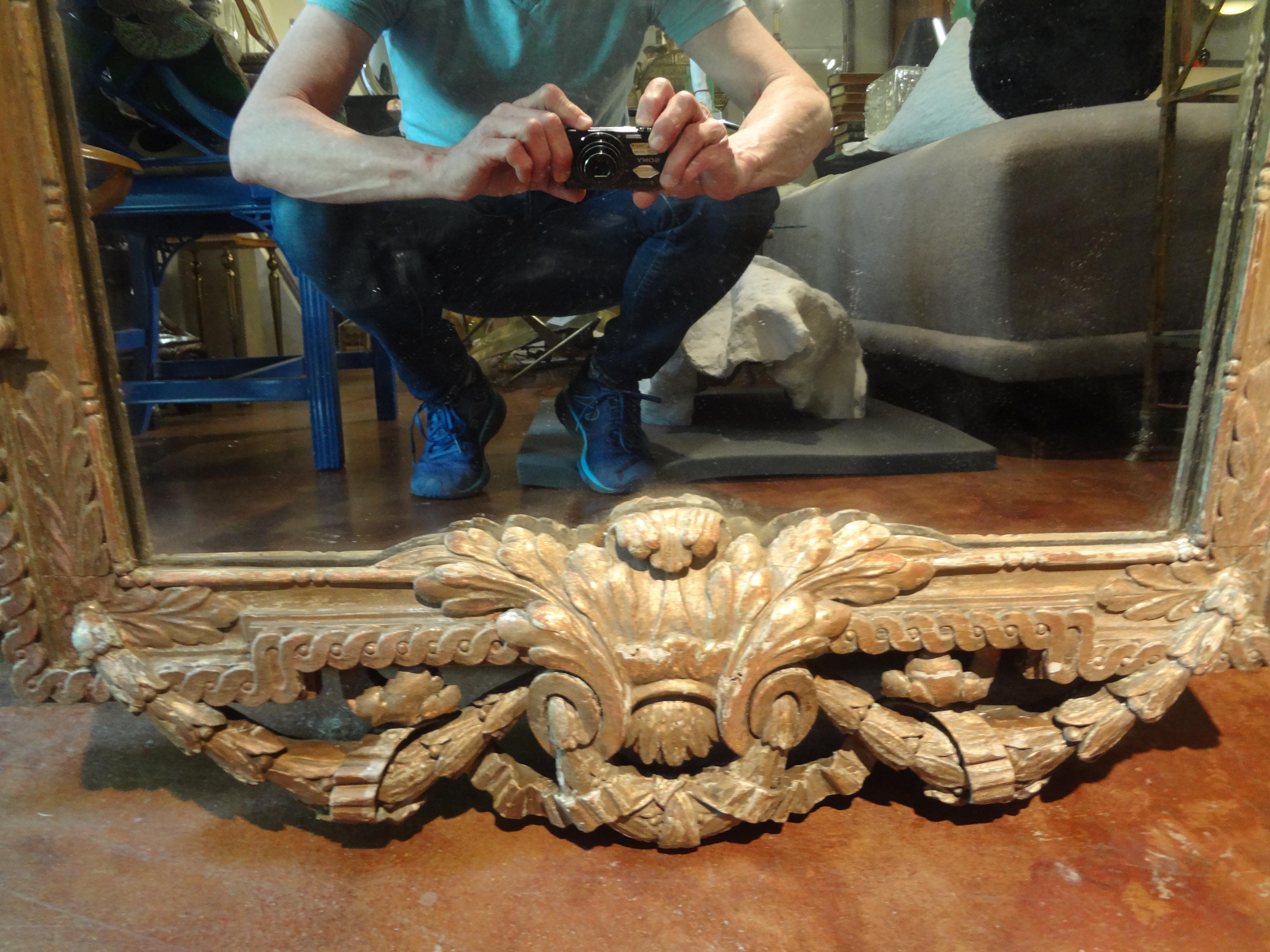 18th Century French Régence Giltwood Mirror  For Sale 1
