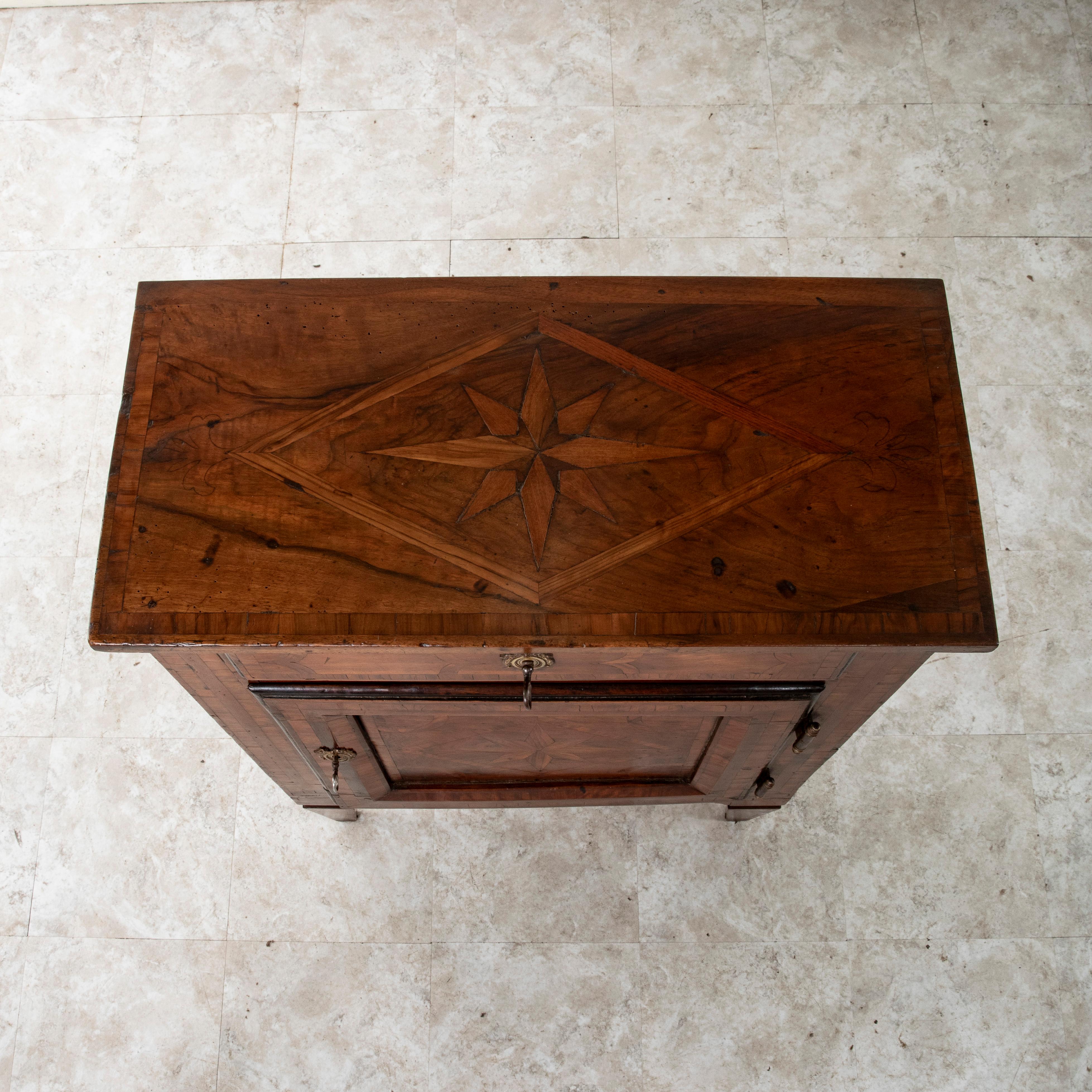 18th Century French Regency Period Walnut and Rosewood Marquetry Cabinet 1