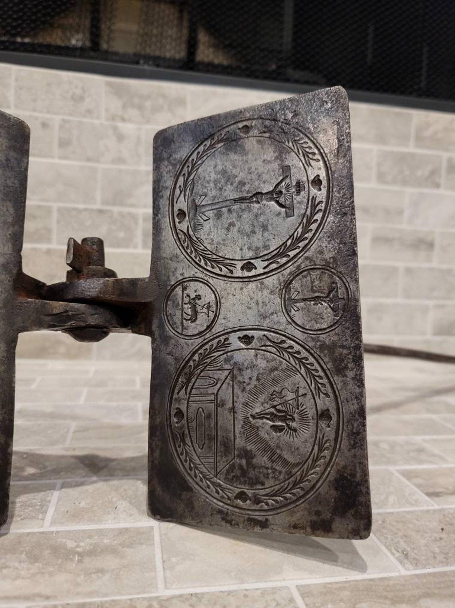 18th Century French Religious Fer a Hosties Eucharist Host Iron Waffle Press For Sale 4