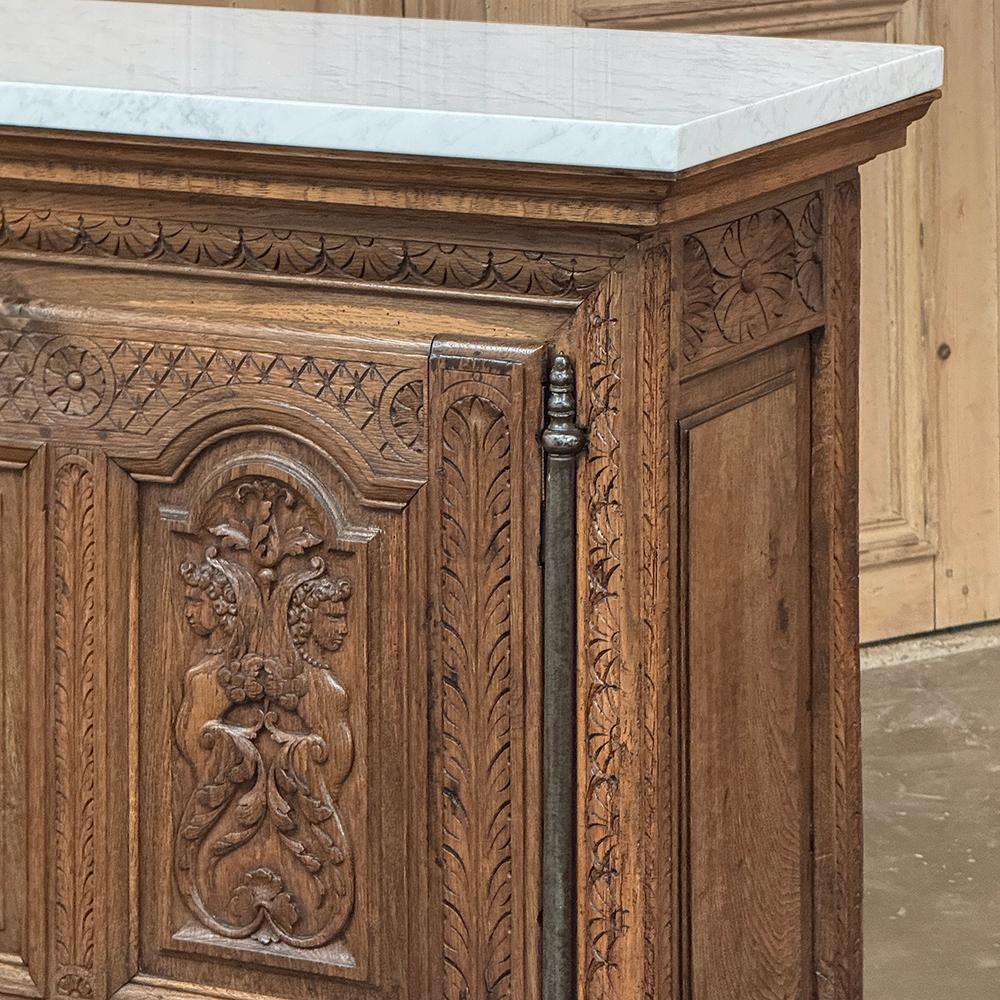 Gabinete renacentista francés del siglo XVIII con mármol de Carrara en venta 1