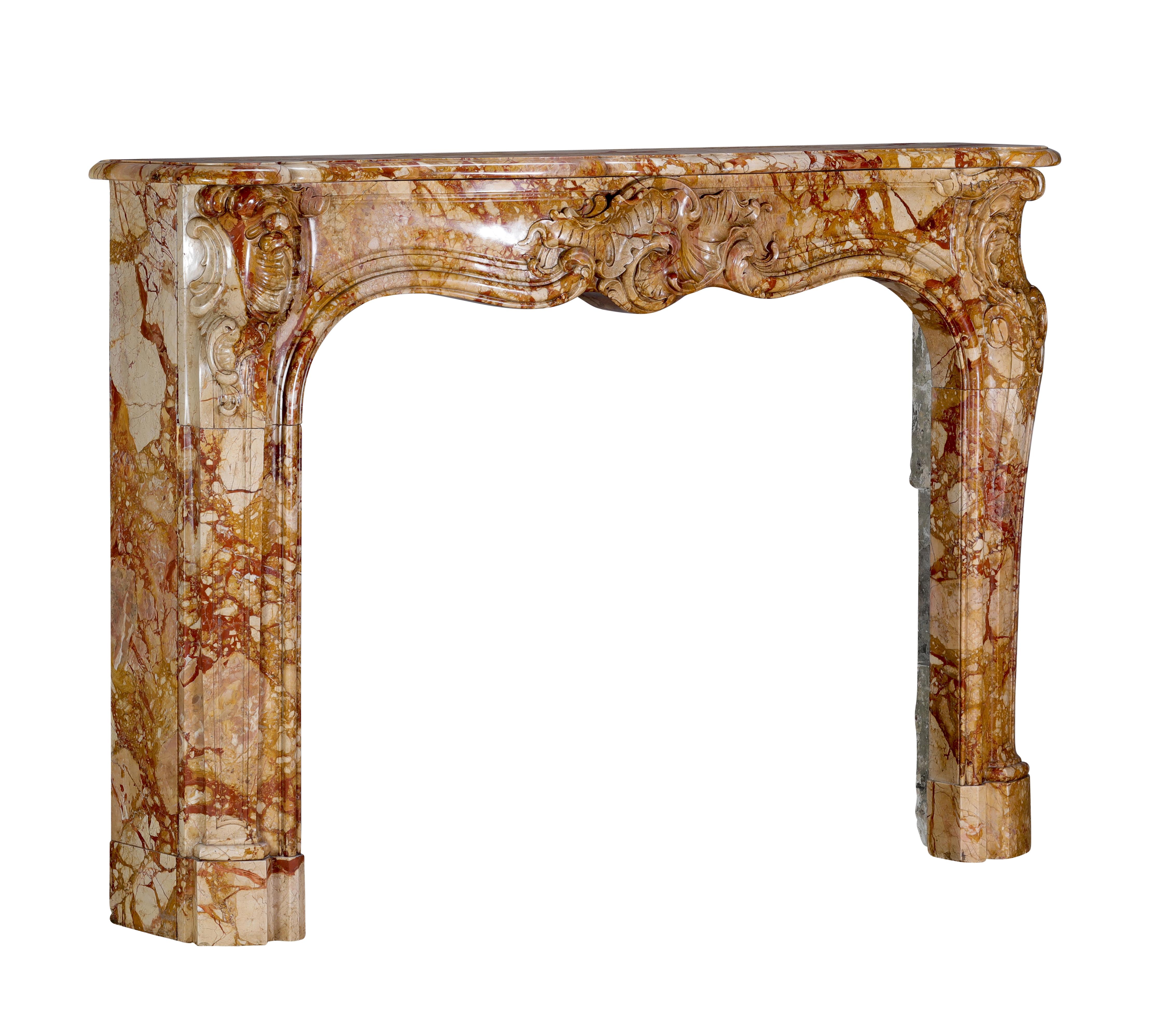 Chimenea French Rococo del Siglo XVIII en Mármol Real de Exclusive Design en venta 3