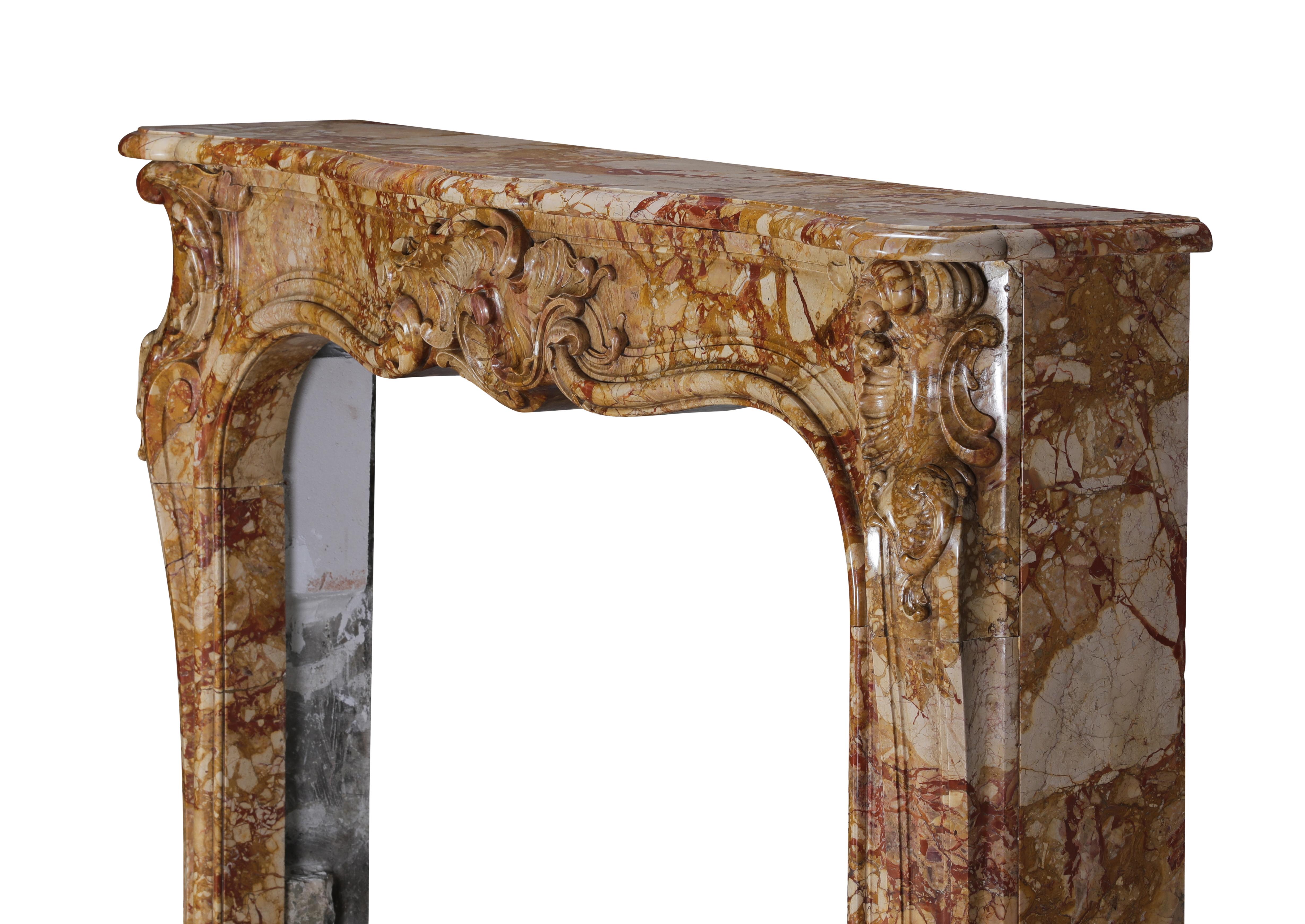 Chimenea French Rococo del Siglo XVIII en Mármol Real de Exclusive Design en venta 8