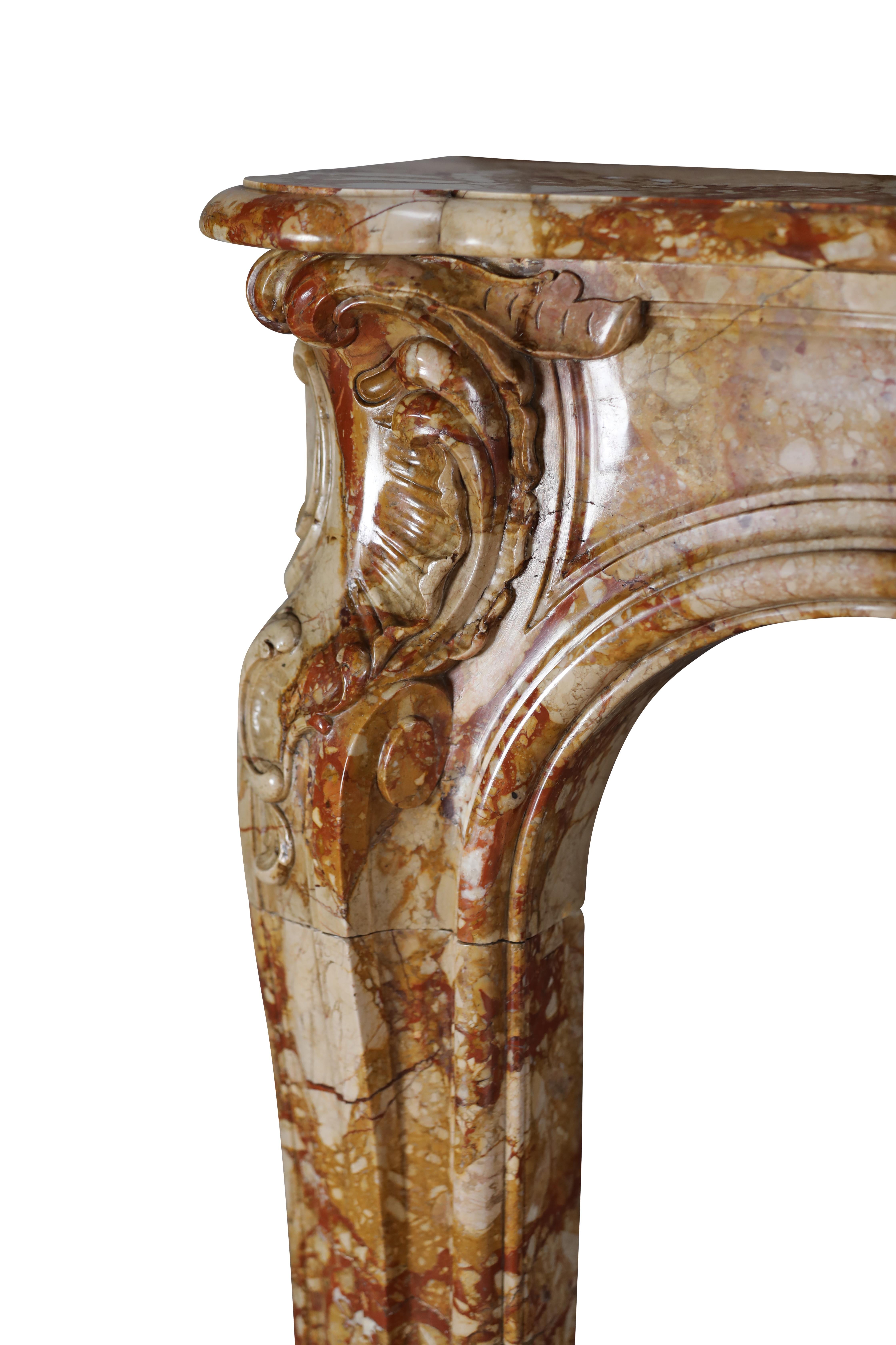 Chimenea French Rococo del Siglo XVIII en Mármol Real de Exclusive Design en venta 11