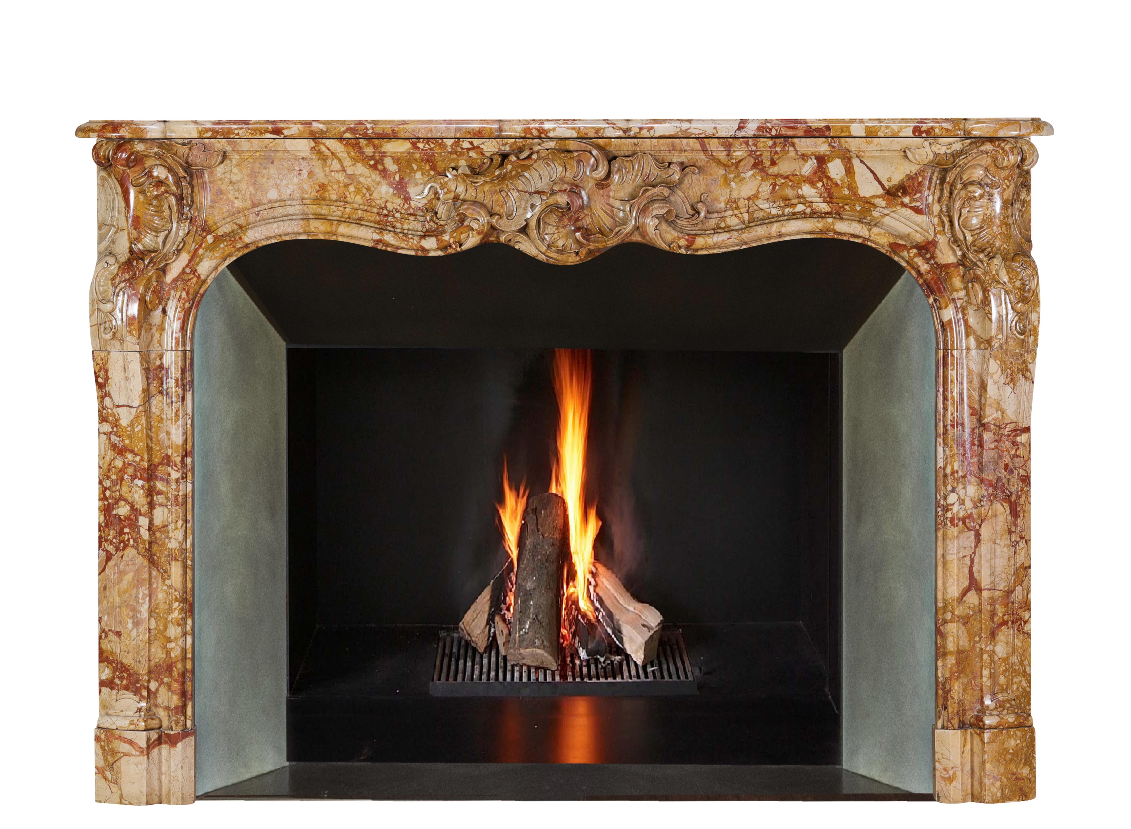 Chimenea French Rococo del Siglo XVIII en Mármol Real de Exclusive Design en venta 13