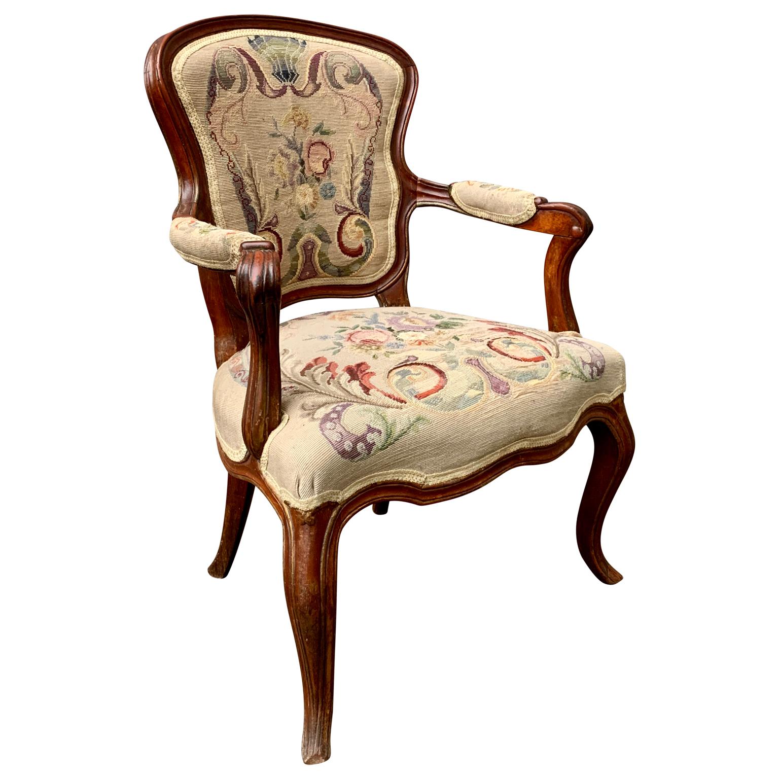 Français fauteuil Rococo français du 18ème siècle en vente