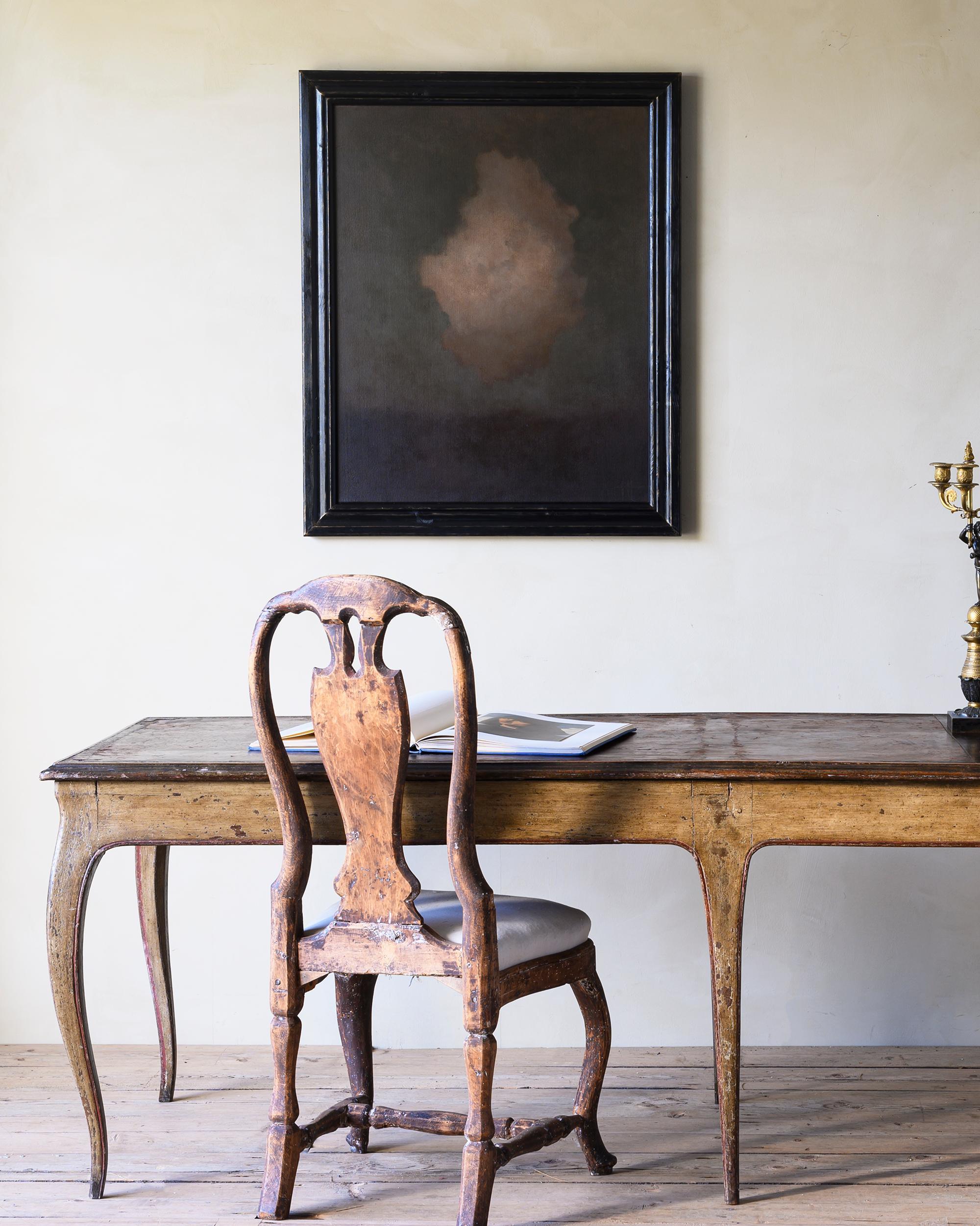 Français Table de bibliothèque rococo française du XVIIIe siècle en vente