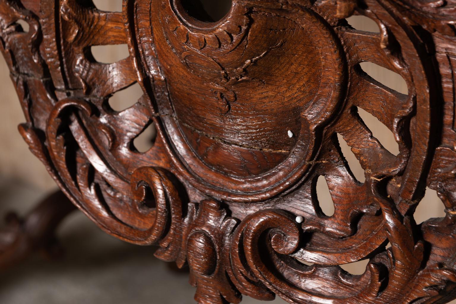 Marmo Tavolo da console con piano in marmo French Rococo del XVIII secolo in vendita