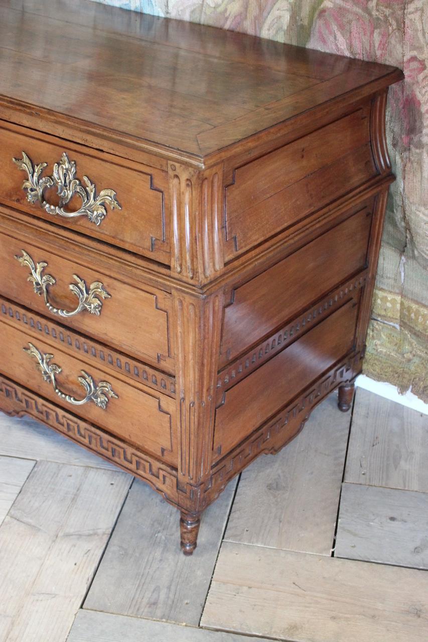 18th Century French Sarcophagus Shaped Commode In Excellent Condition In Gloucestershire, GB