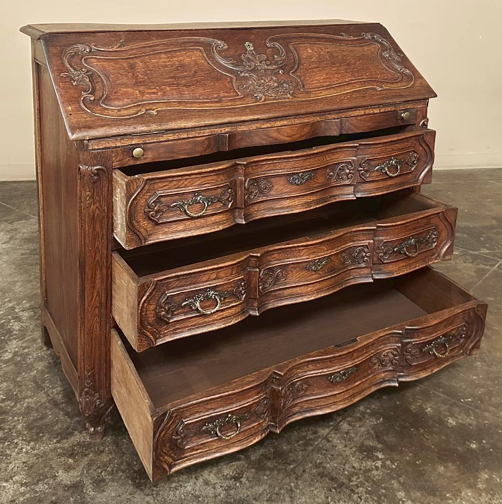 18th Century French Secretary ~ Commode For Sale 4