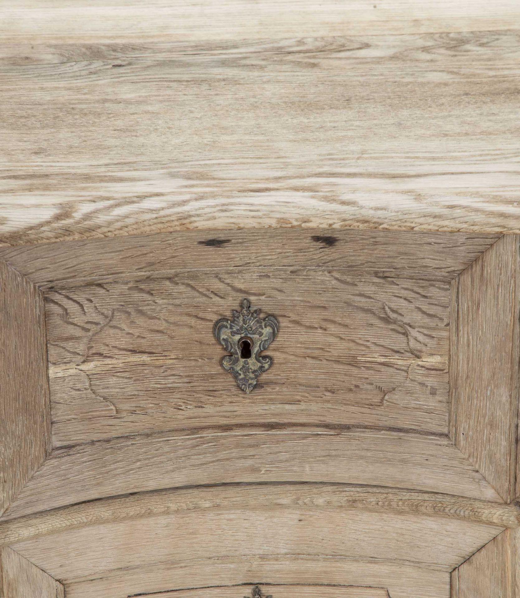 18th Century French Serpentine Front Commode in Bleached Oak For Sale 7