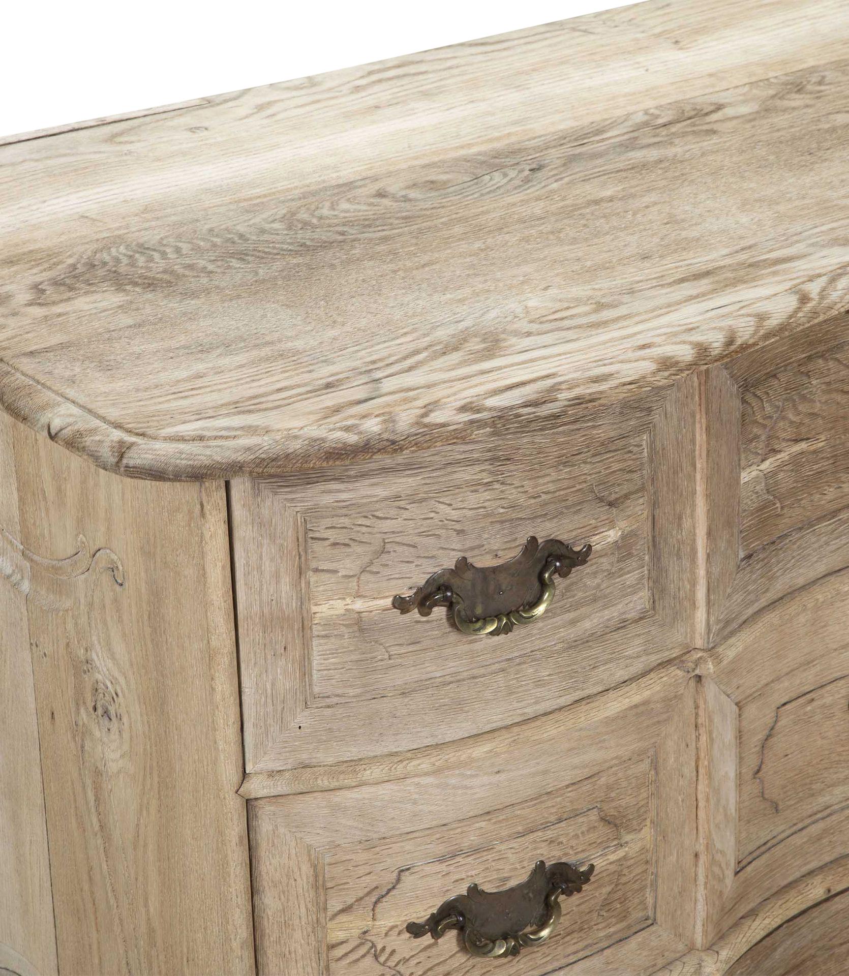 18th Century French Serpentine Front Commode in Bleached Oak For Sale 3