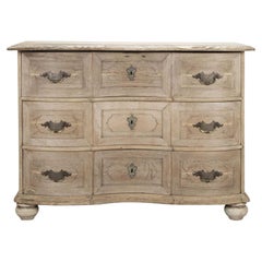 18th Century French Serpentine Front Commode in Bleached Oak 18th Century French Serpentine Front Commode in Bleached Oak