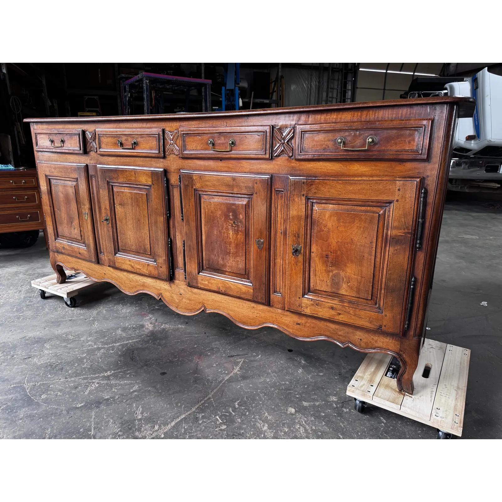 Servidor francés del siglo XVIII en venta 6