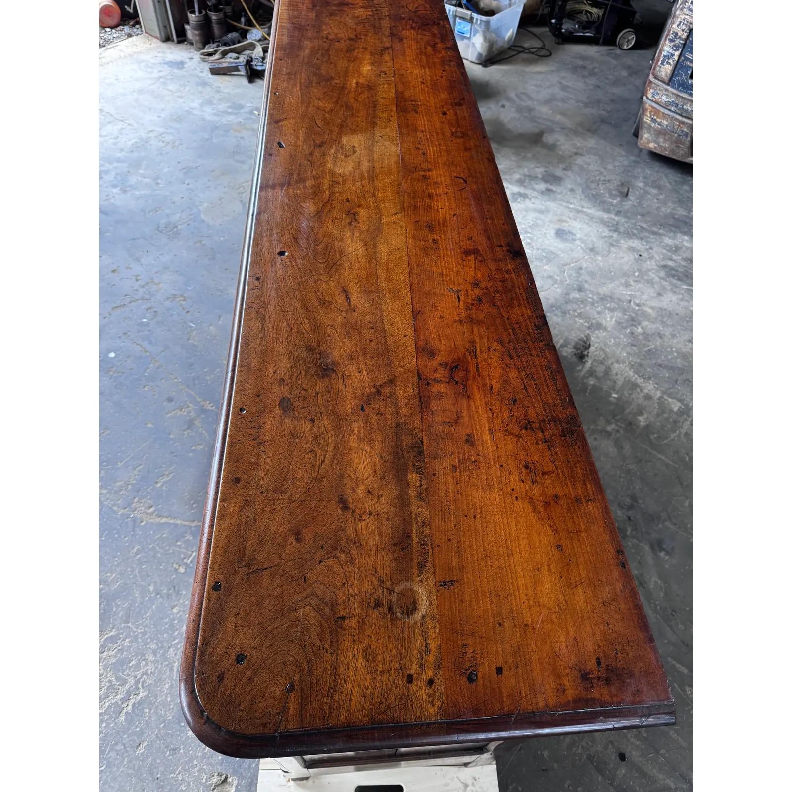 Servidor francés del siglo XVIII en venta 8