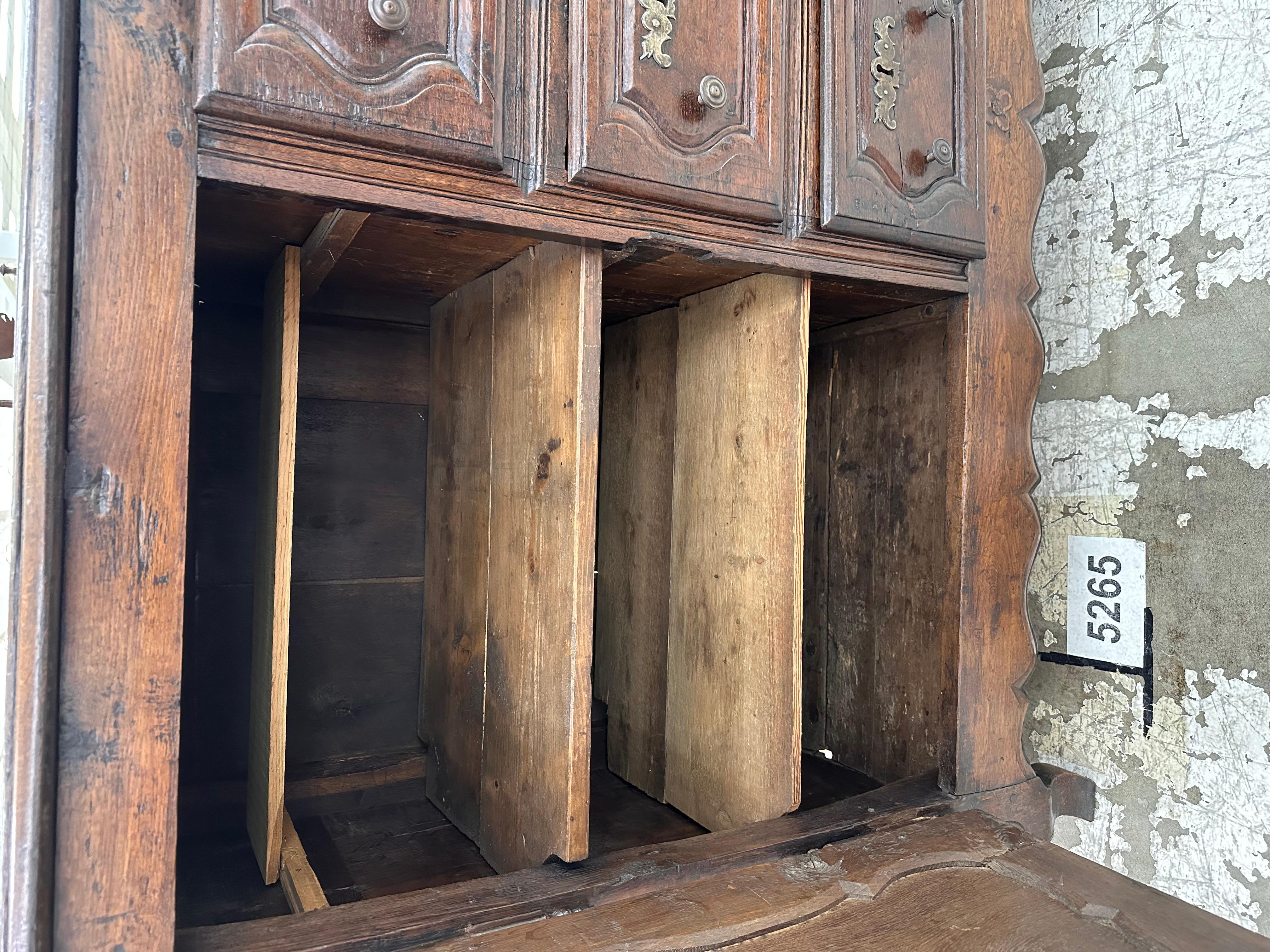 18th Century French Server 4