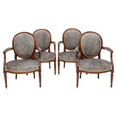 18th Century French Set of Four Louis XVI Beechwood Medallion Dining Armchairs