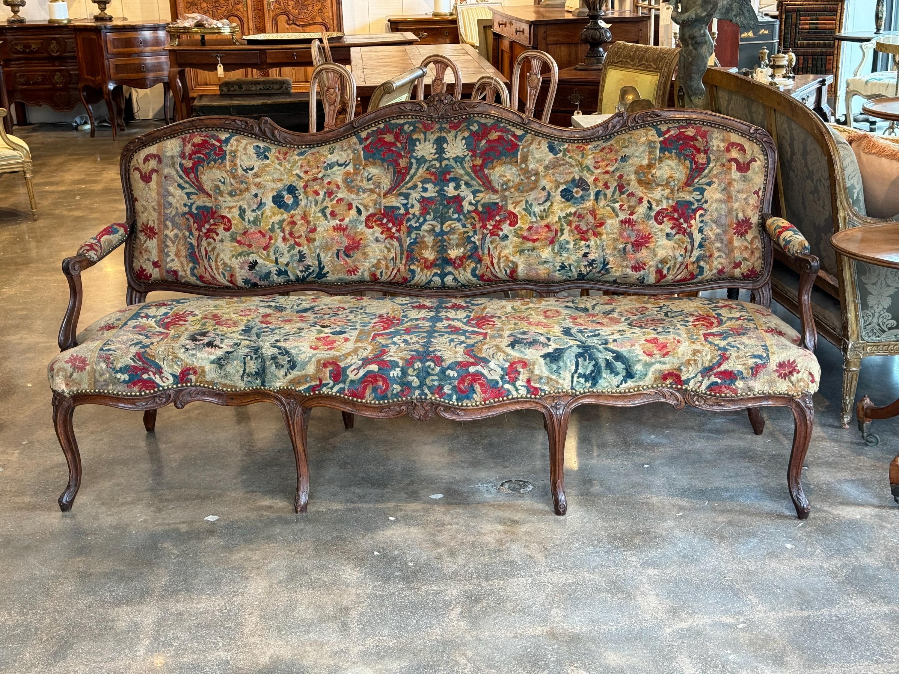 18th Century French Settee With Needlepoint Fabric In Good Condition For Sale In Charlottesville, VA