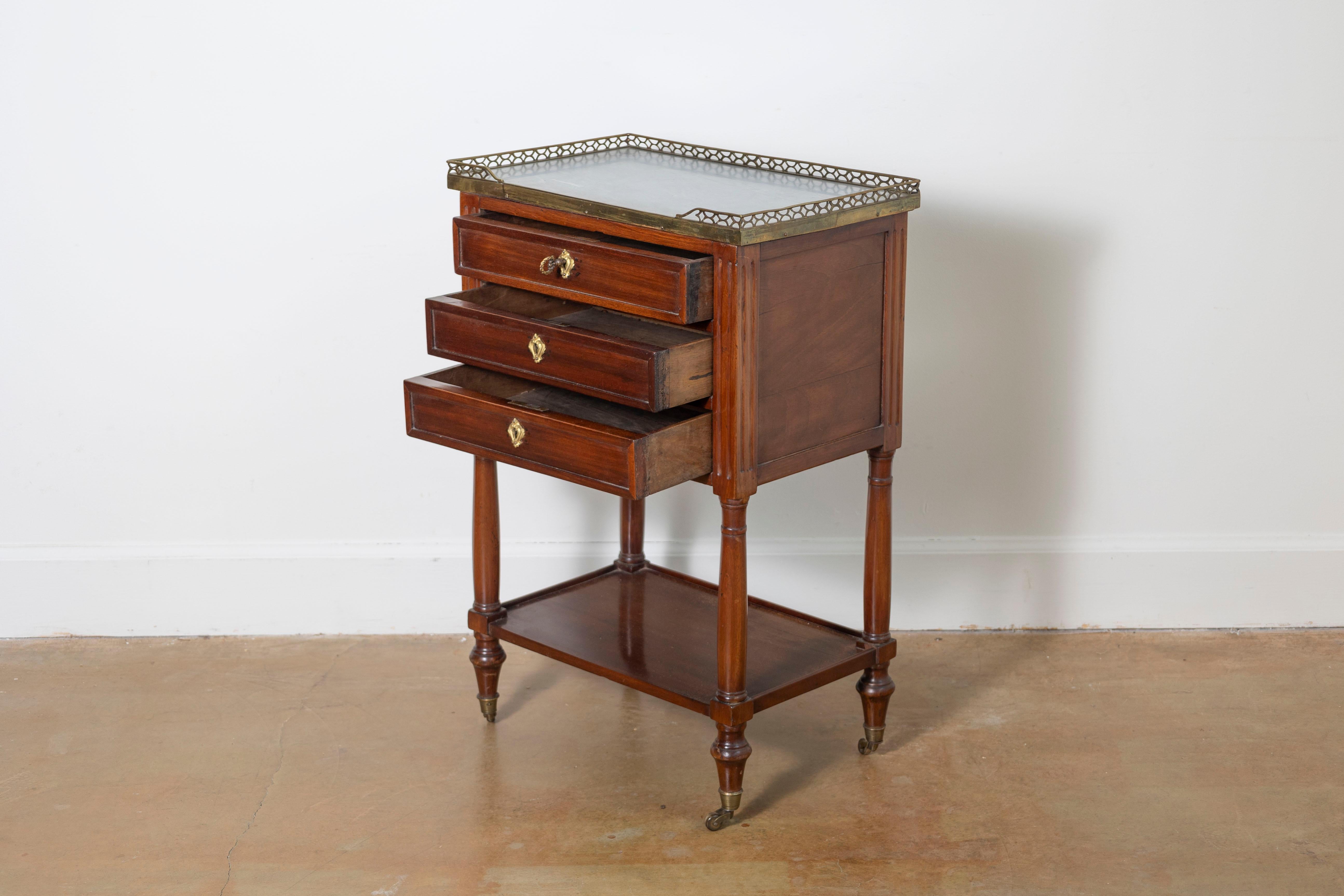 Louis XVI Table d'appoint française du XVIIIe siècle en vente