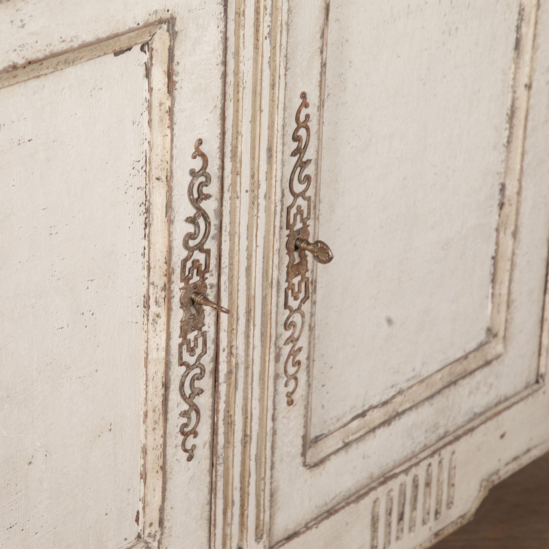 Credenza francese del XVIII secolo In condizioni buone in vendita a Gloucestershire, GB