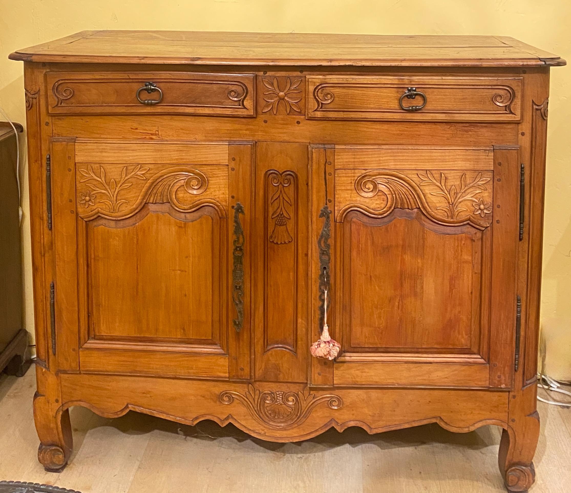 18th Century French Solid Cherry Wood Buffett For Sale 5