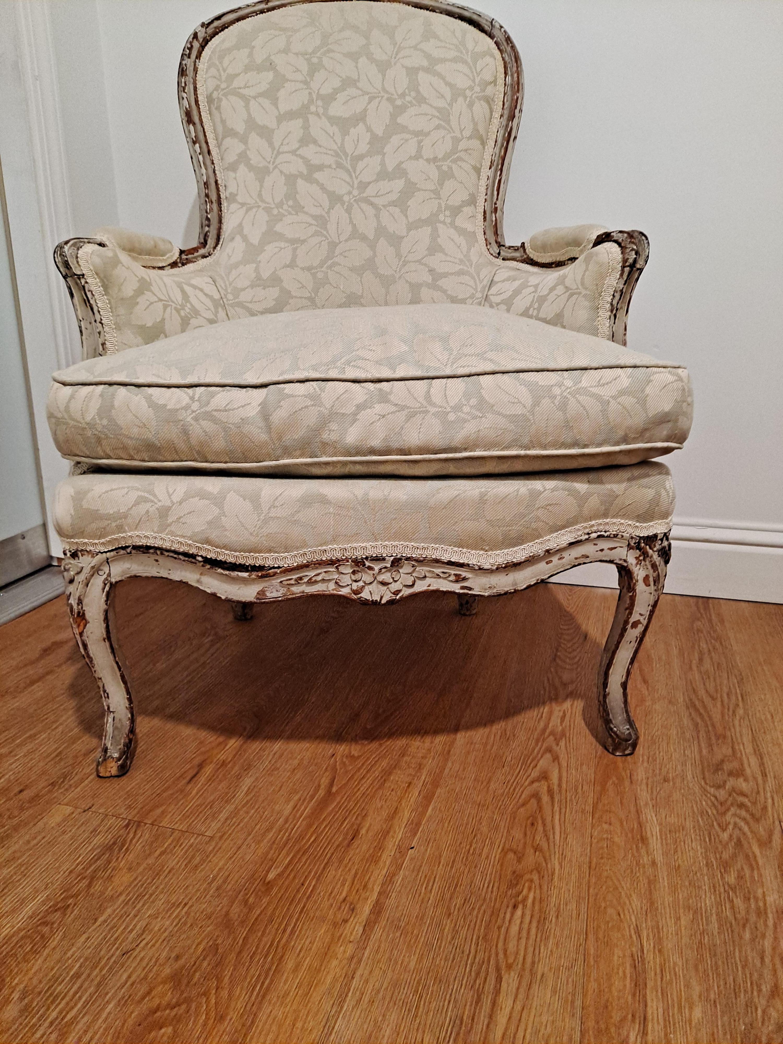 18th Century French Spoon Back Bergere Arm Chair

With later leaf print upholstery & cushion seat

26