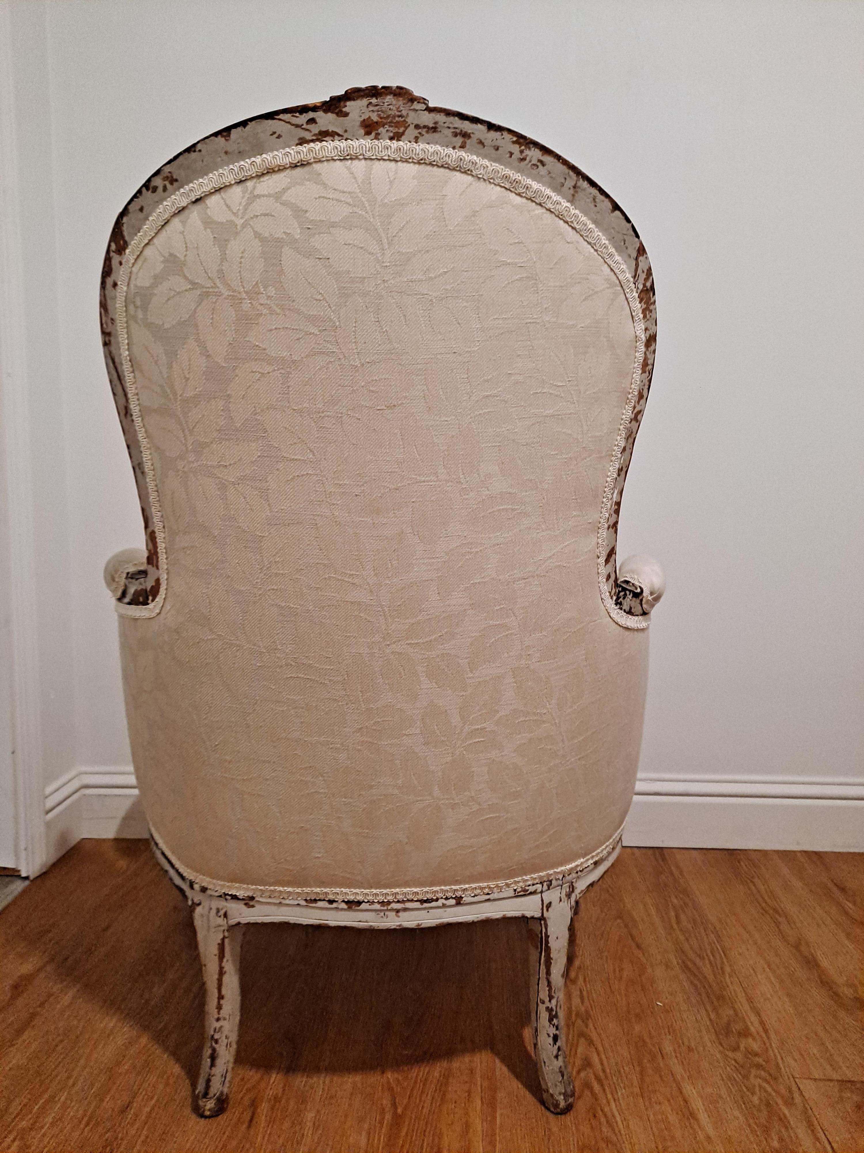 Fabric 18th Century French Spoon Back Bergere Arm Chair For Sale