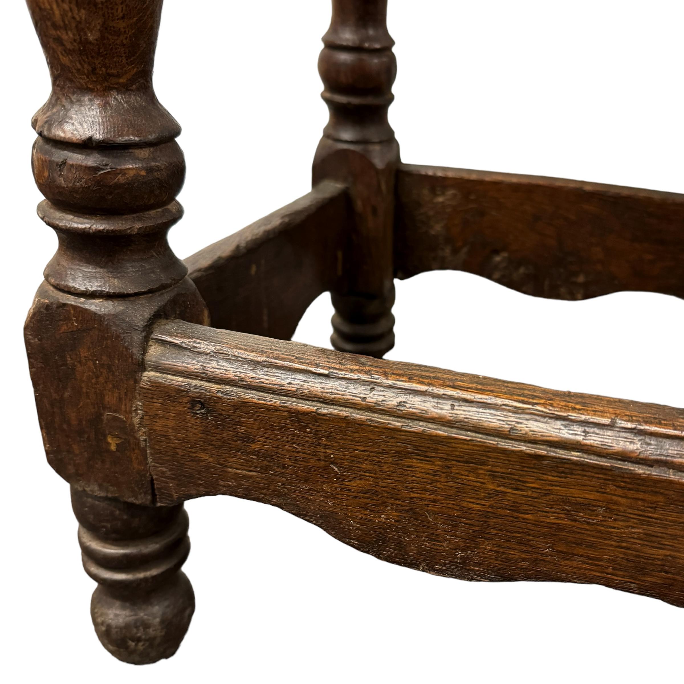 Tabouret français du XVIIIe siècle en vente 3