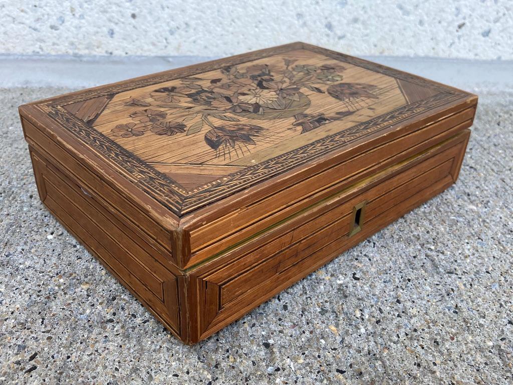 18th Century French Straw Marquetry, 'Marqueterie de Paille' Work Box 9